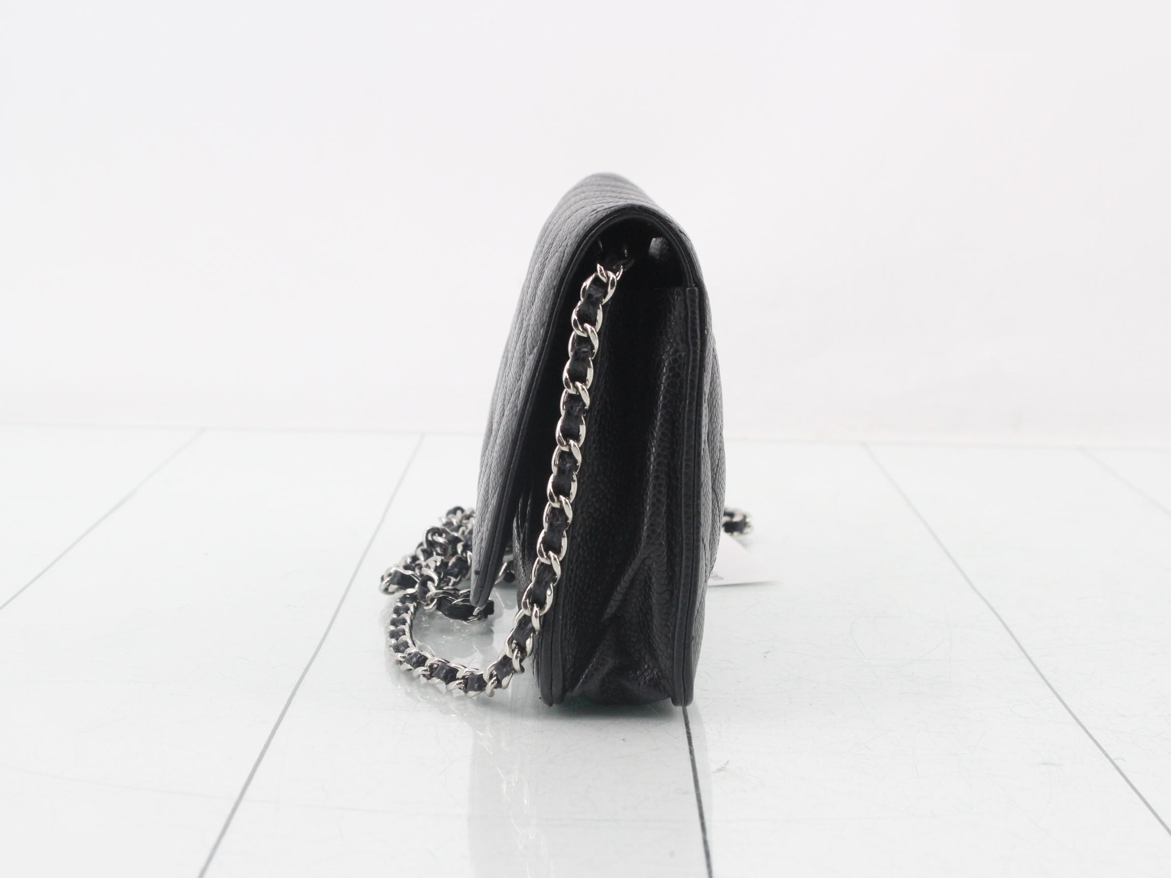 Matelassé Caviar Skin Chain Shoulder Bag with Plate — view 3