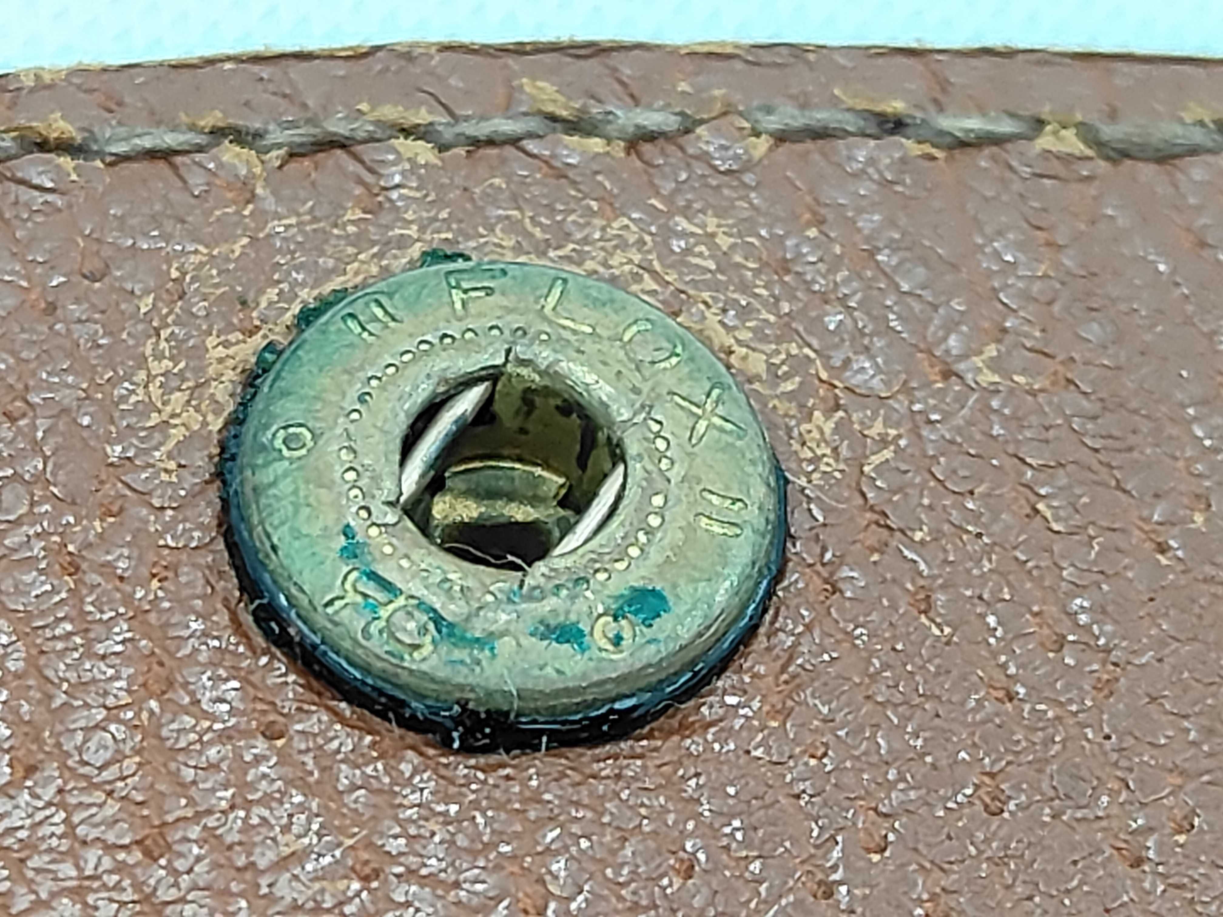 Monogram M61970 Portemonnaie Guse Coin Case — view 8