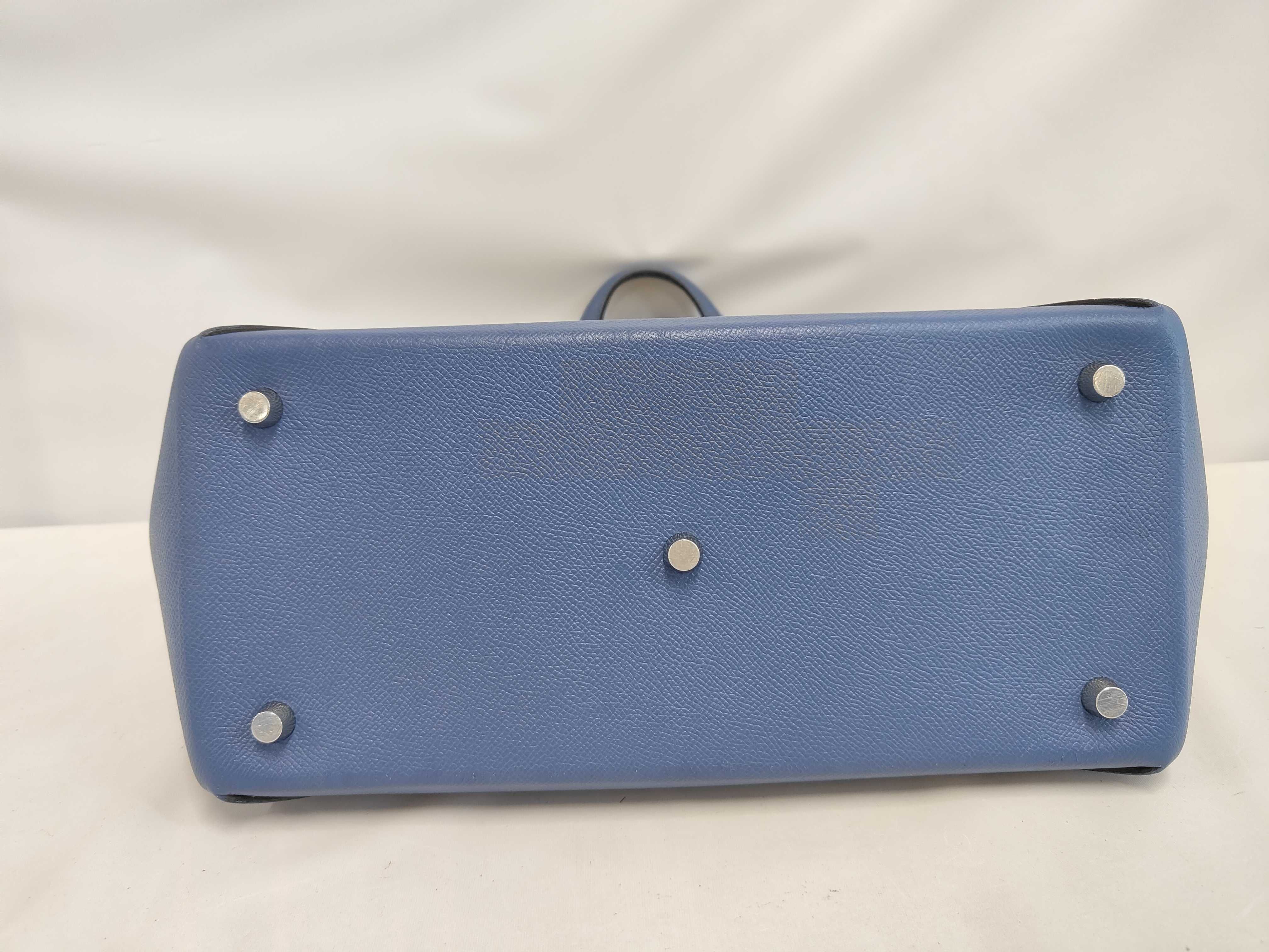 Maxi Box Grizzly Epsom Handbag A Stamped Tote Bag — view 3