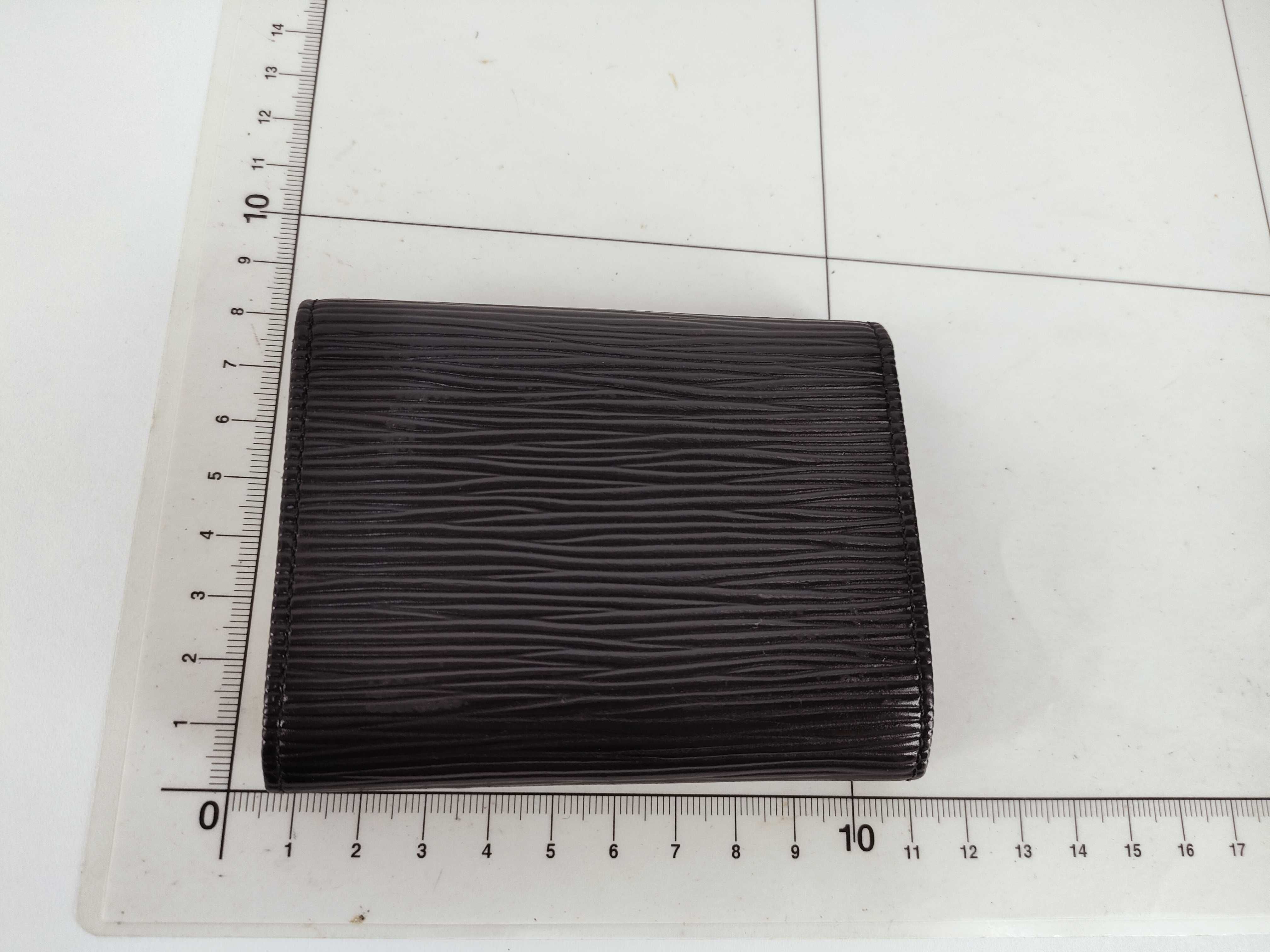 LV Wallet Epi Coin Case — view 2