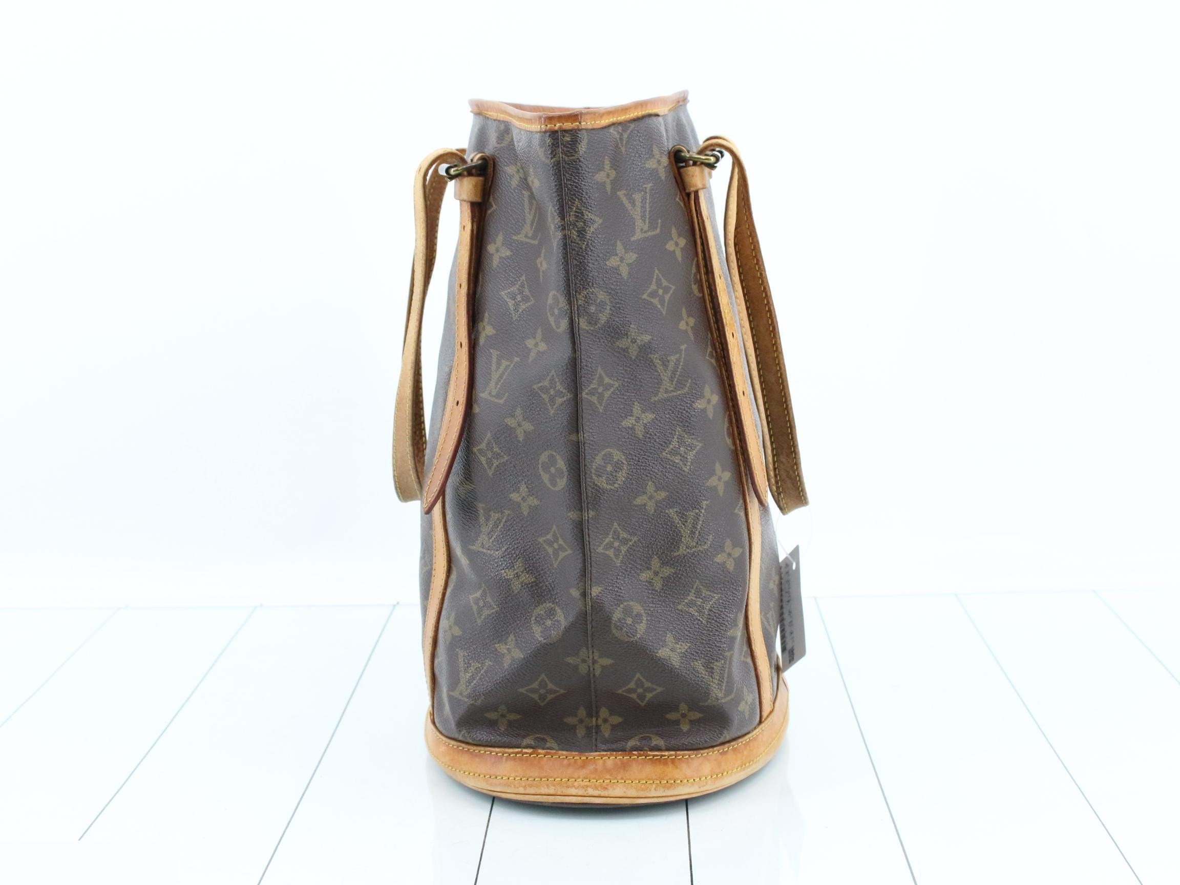 Bucket GM Tote Bag, Monogram, M42236, Leather — view 3