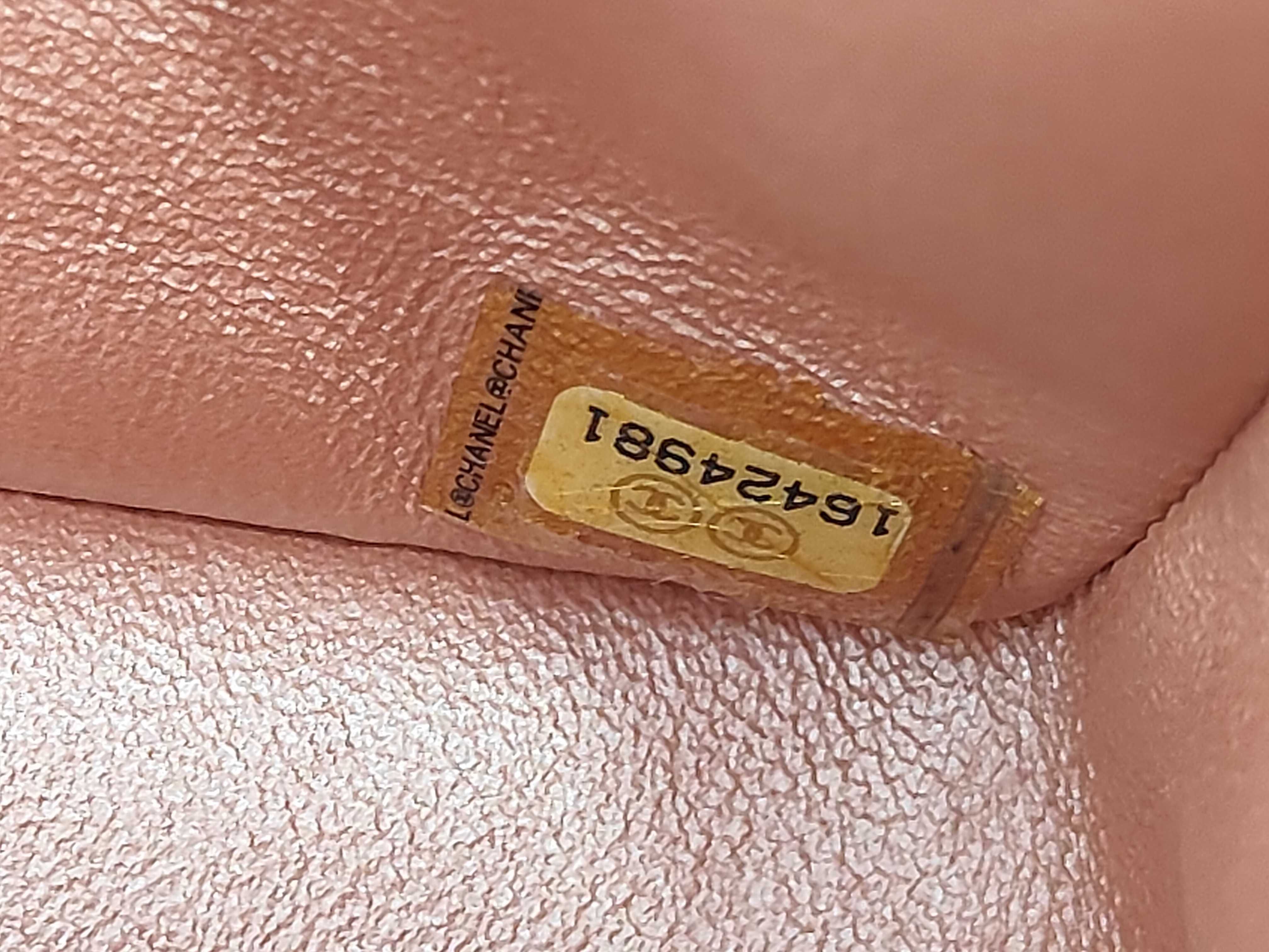 Matelassé 25 Lambskin Bag, Rose Gold Hardware, Double Flap, Serial Number 16 Series — view 12