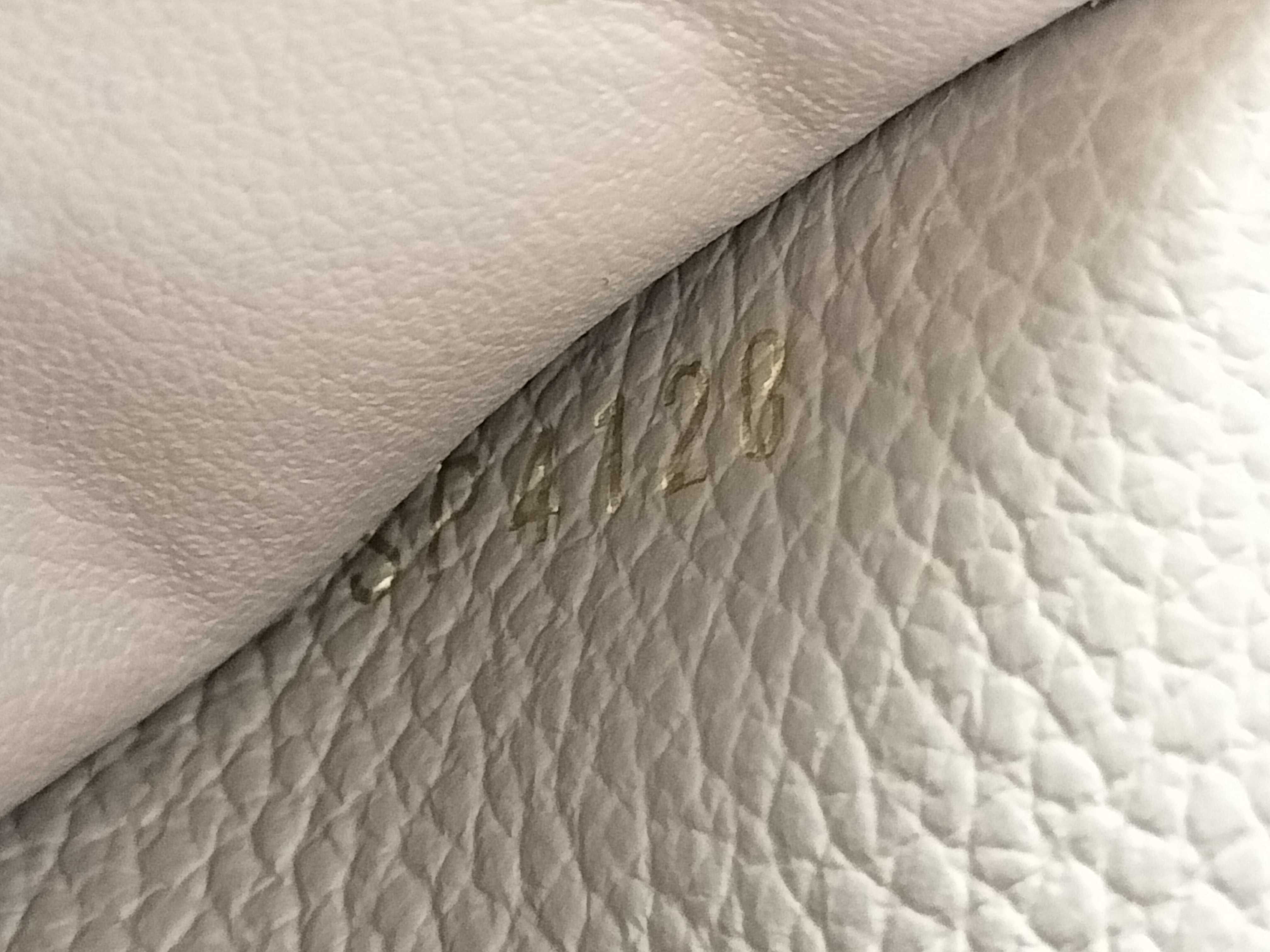 Monogram Empreinte LV Monogram Empreinte Portefeuille Zoe Wallet — view 14