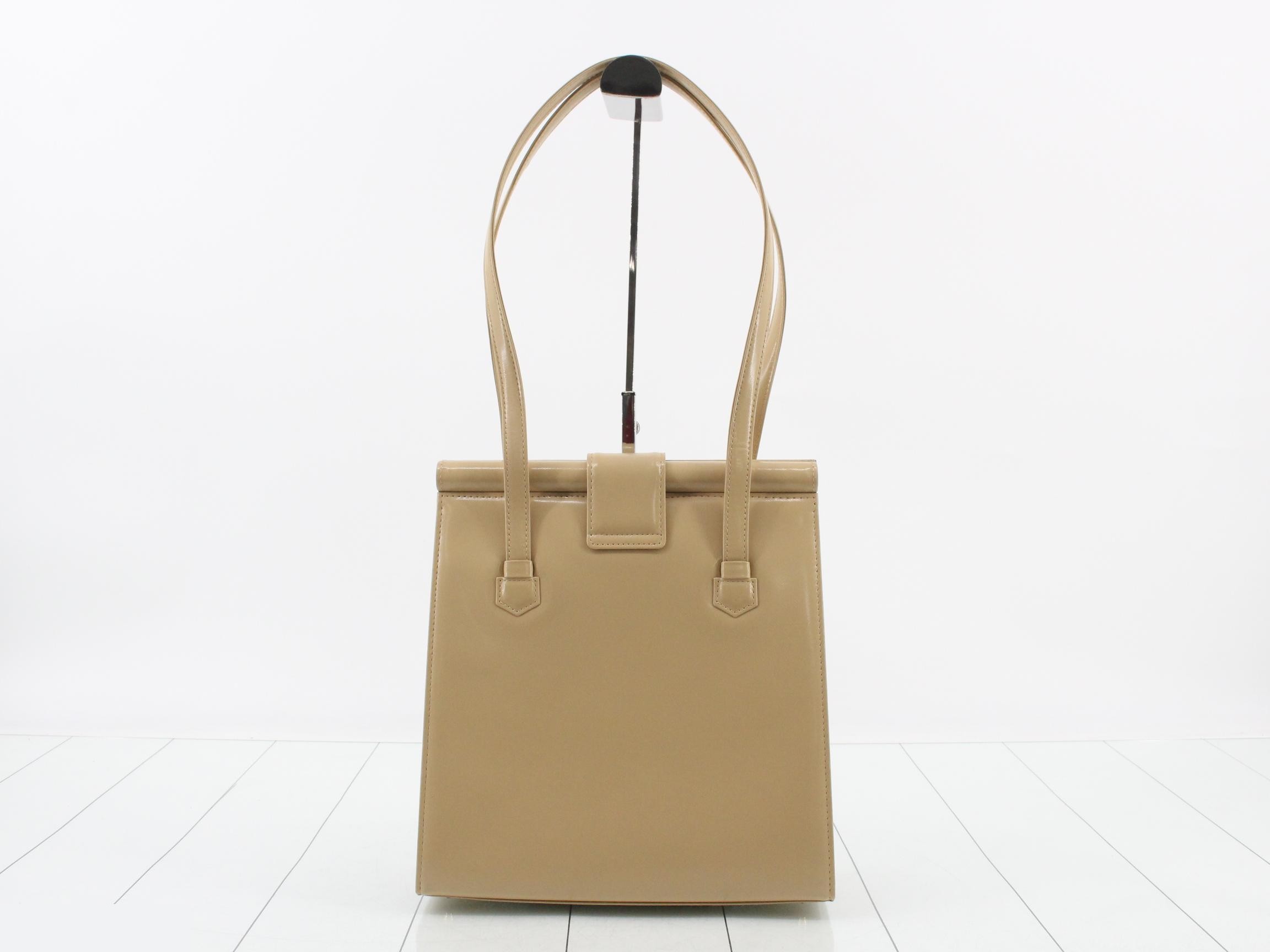 Leather W26 H28 D10 — view 2