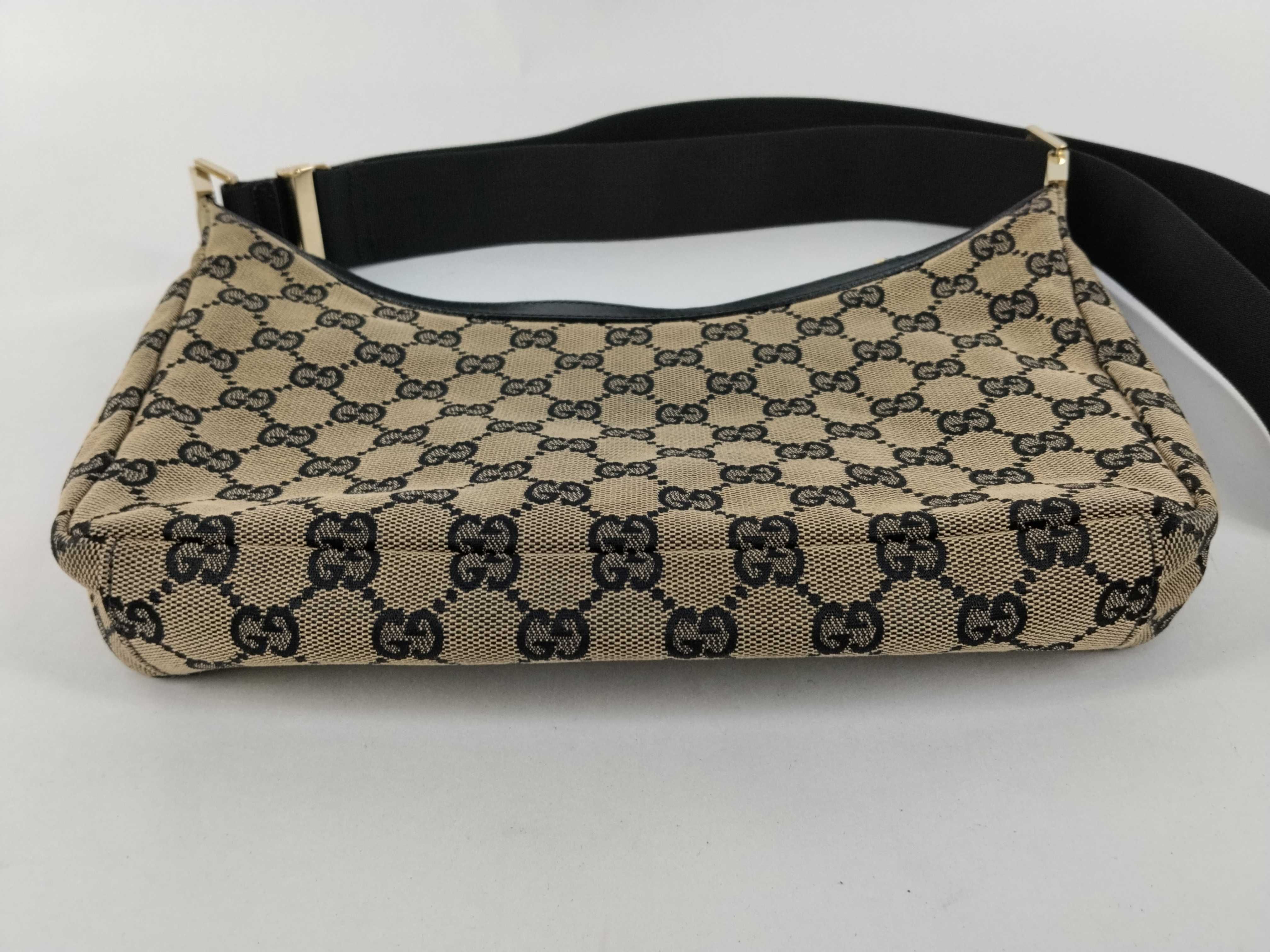 GG Canvas Shoulder Bag — view 7