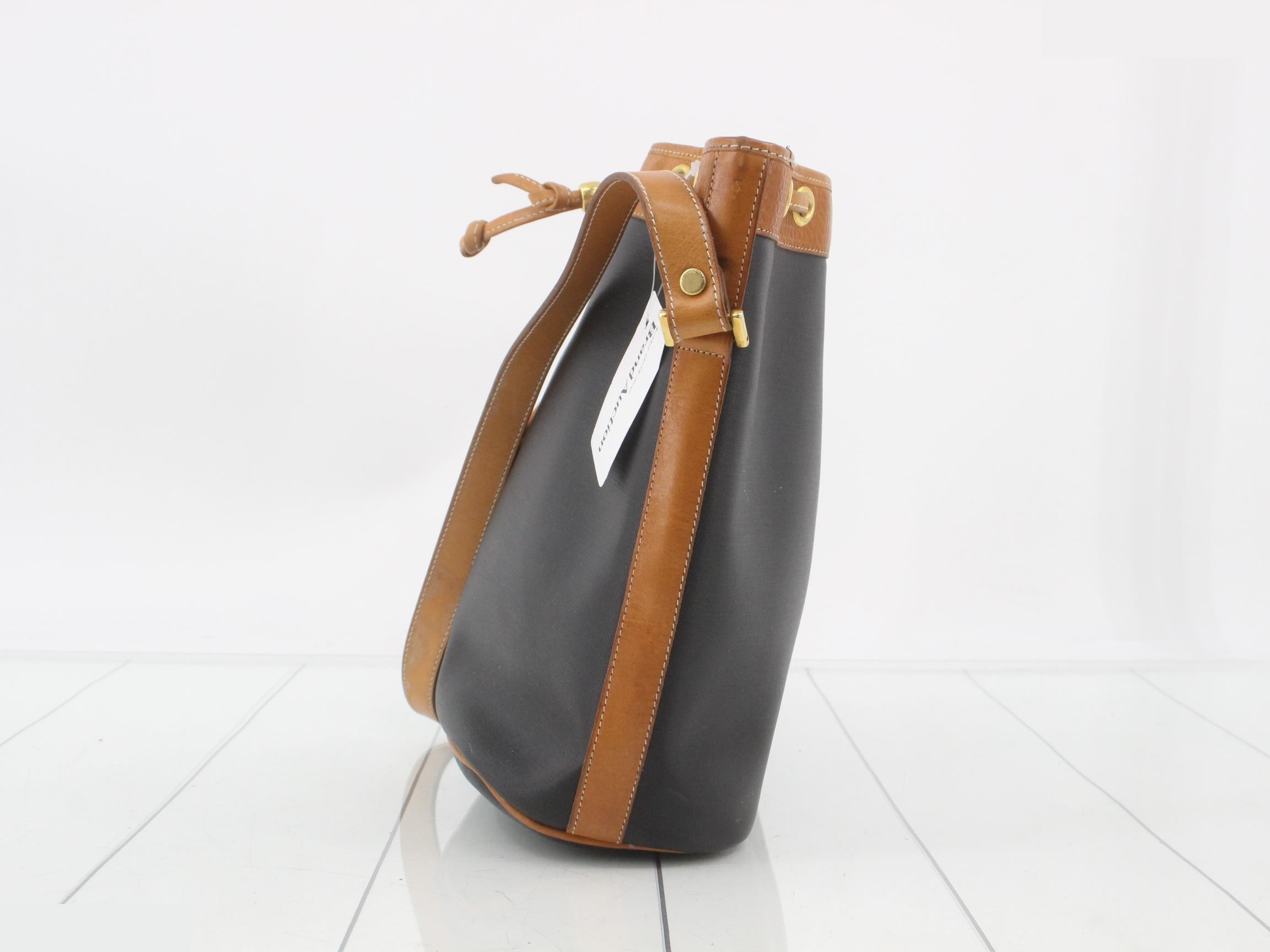 Shoulder bag PVC black x brown — view 3