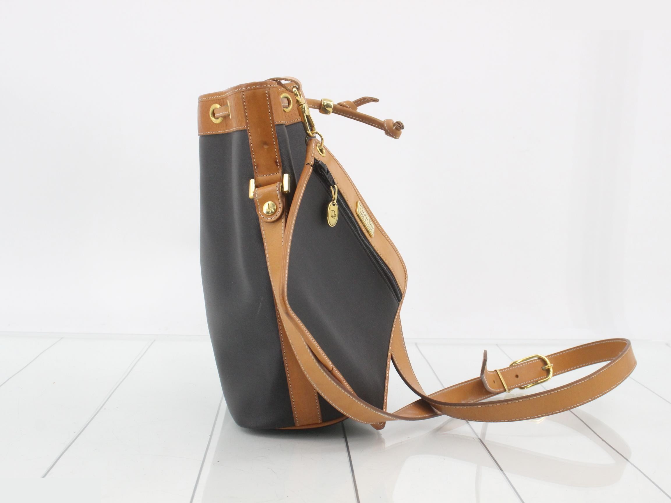 Shoulder bag PVC black x brown — view 4