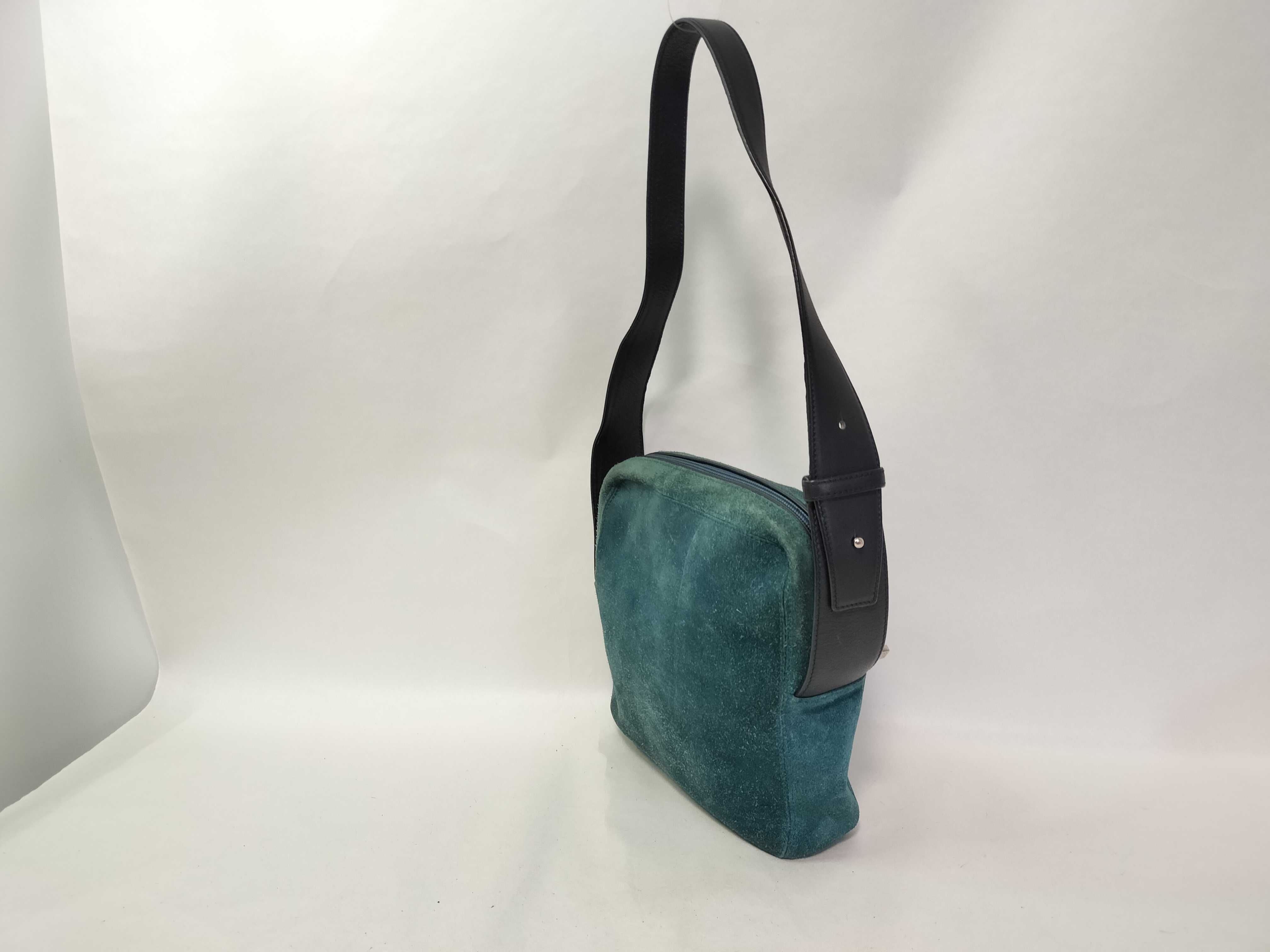 One-Shoulder Suede Shoulder Bag — view 3