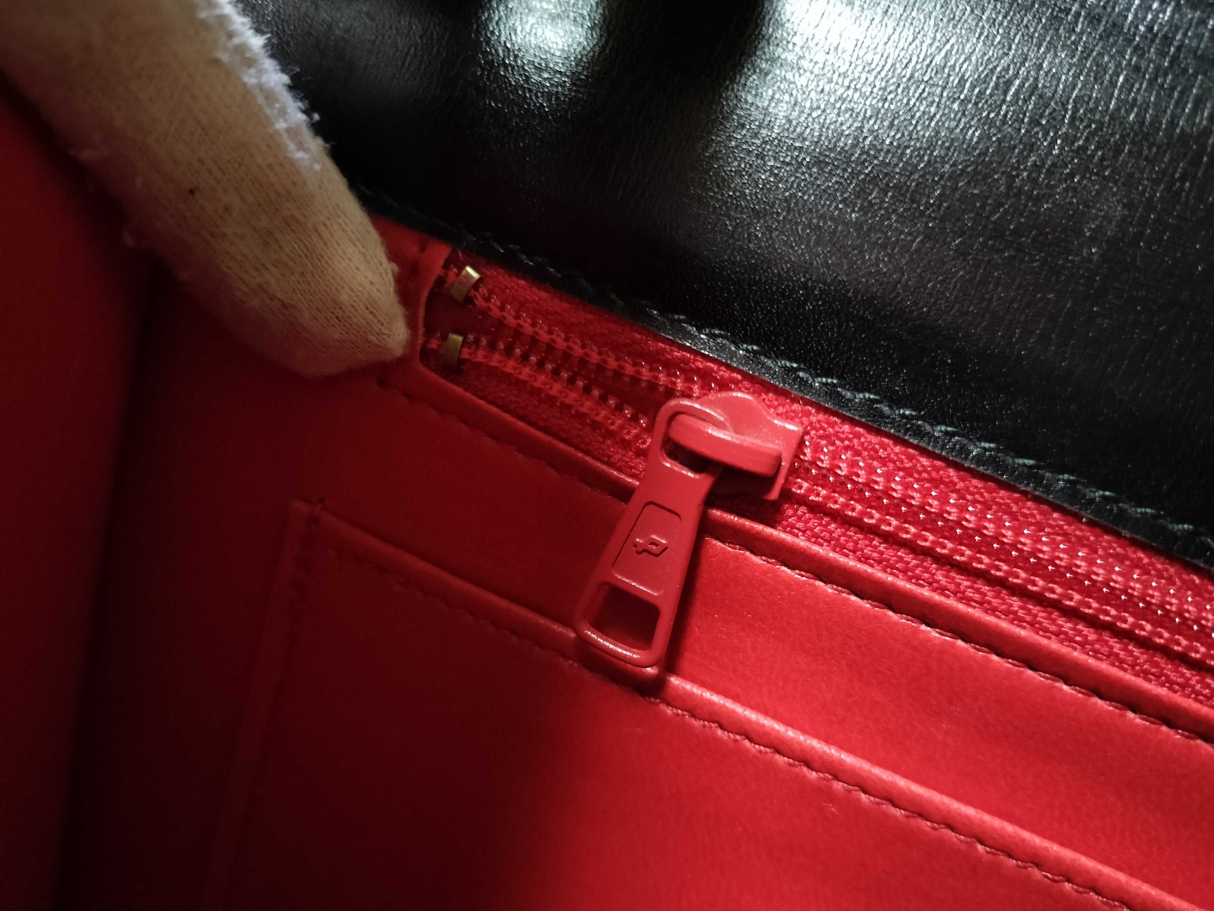 Vintage Gancini Hardware Calfskin Black Handbag — view 11