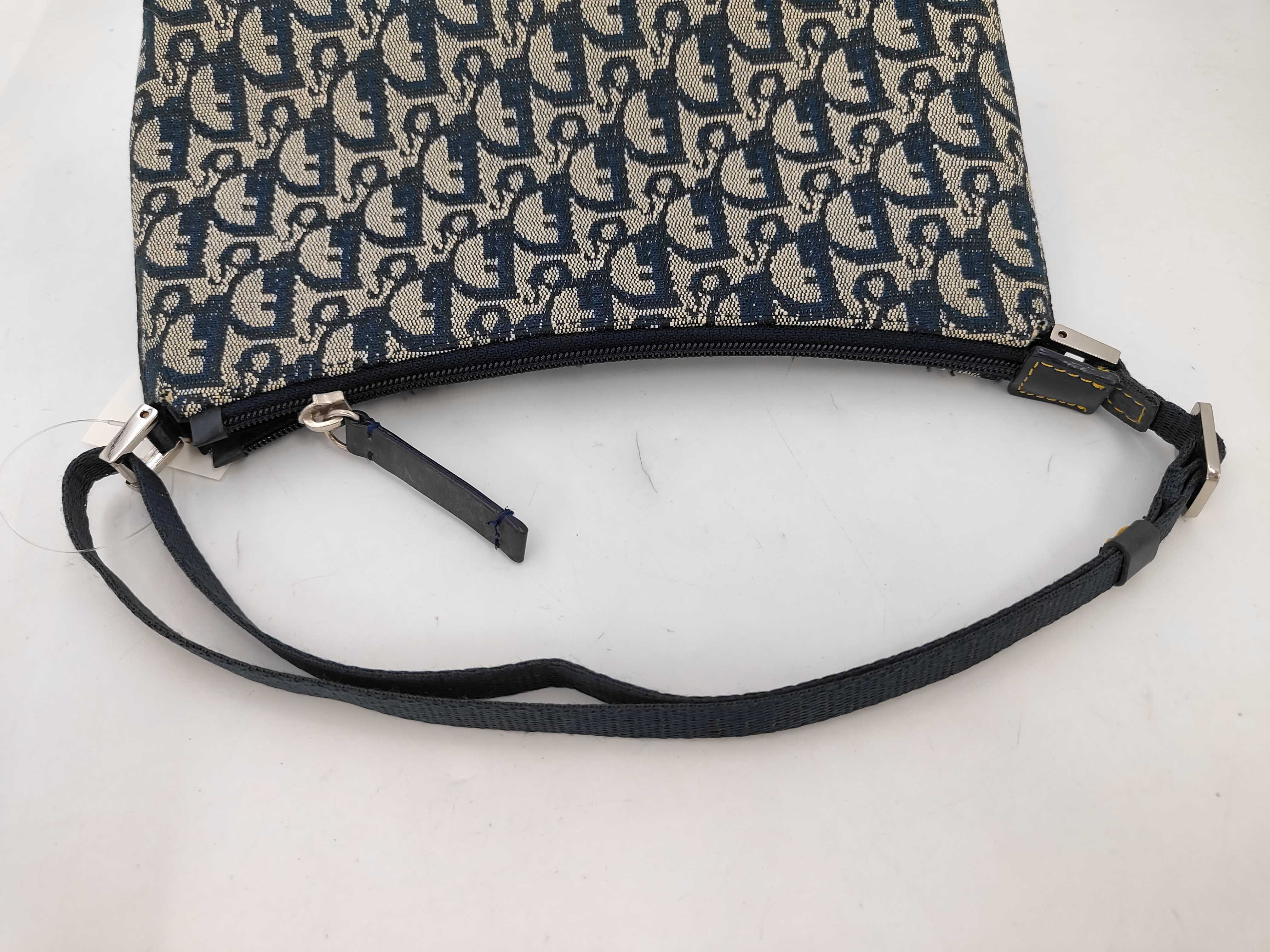 Trotter Accessory Pouch Handbag — view 5
