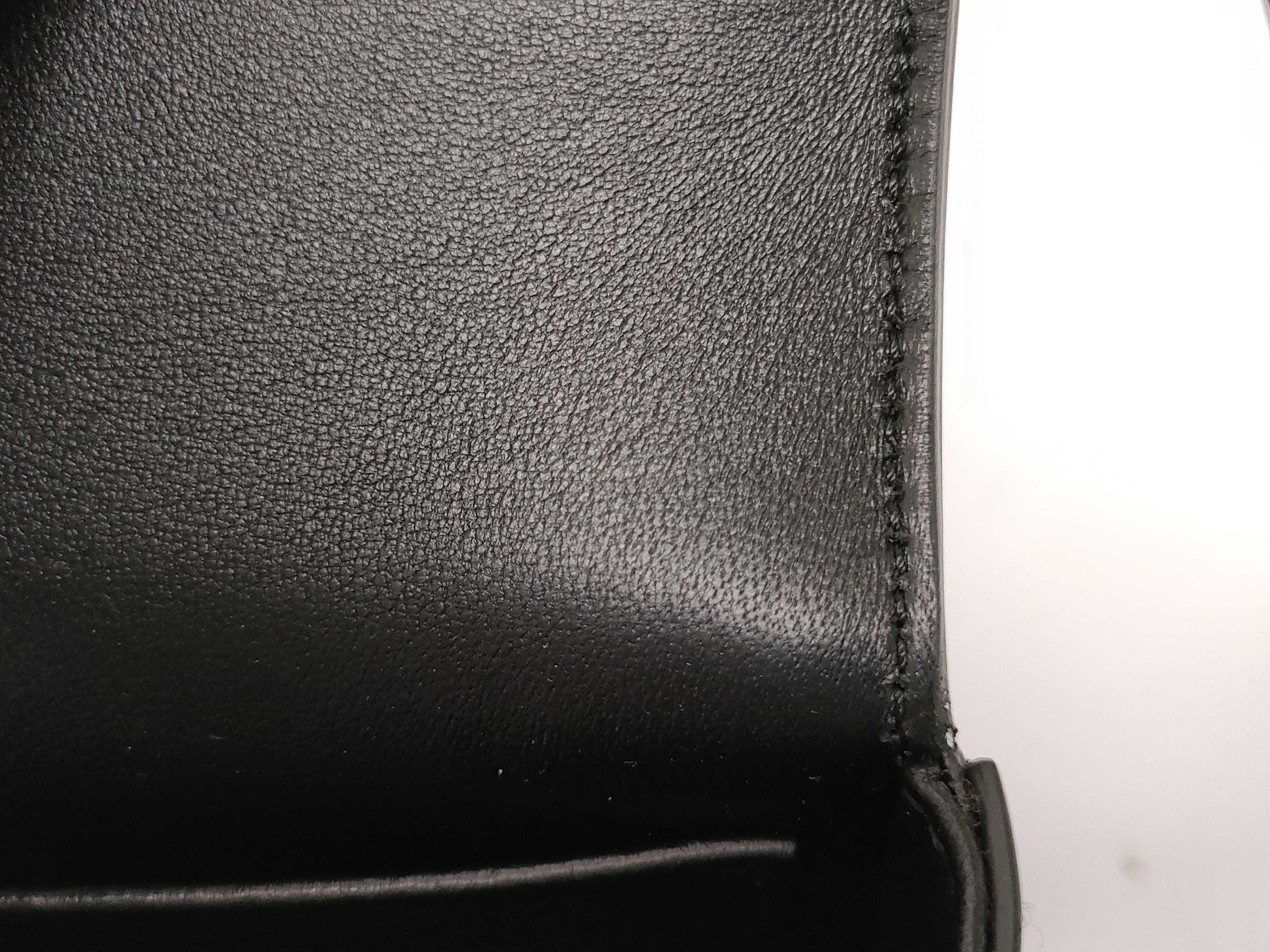 Triomphe Chain Shoulder Bag — view 11