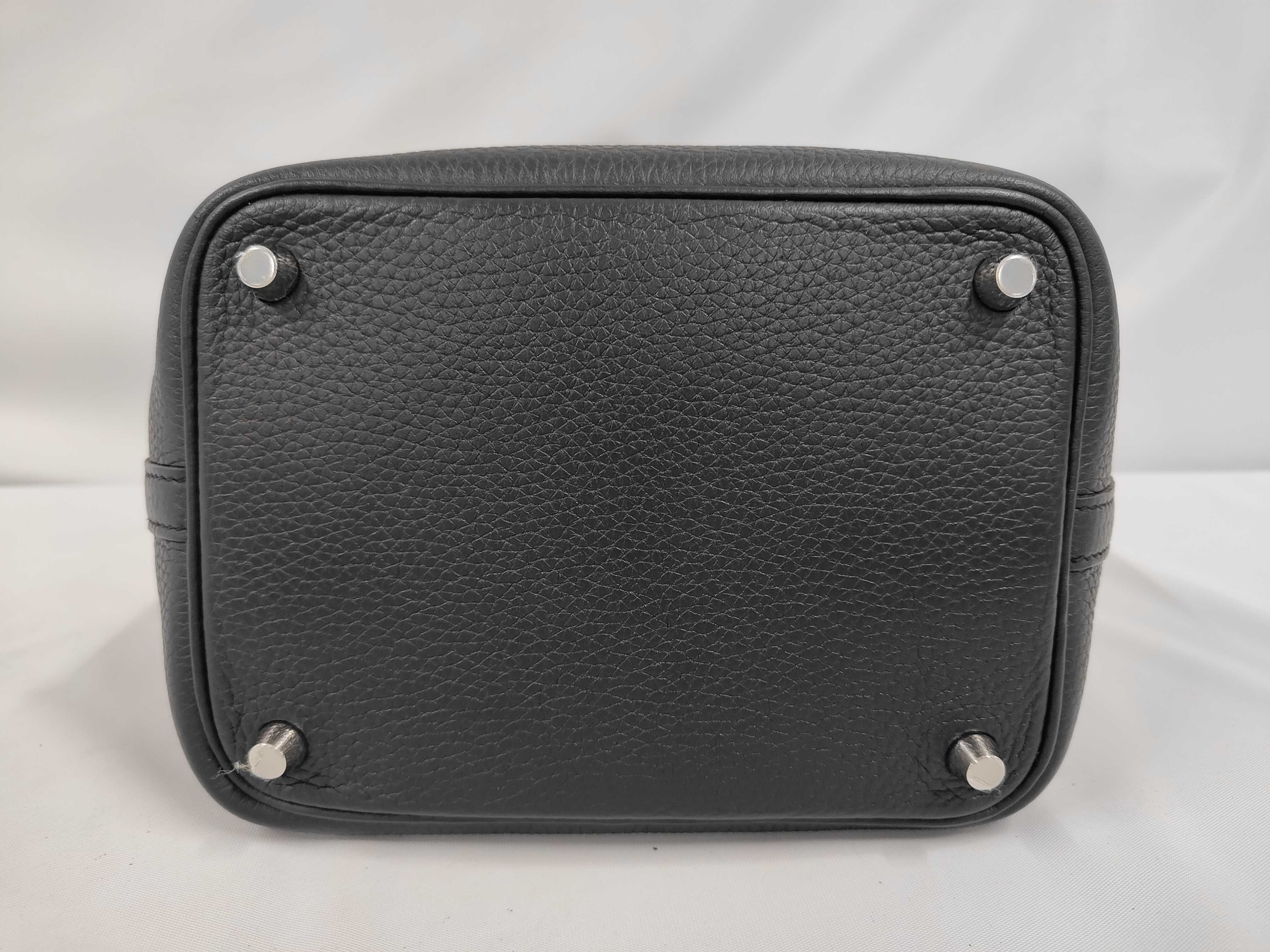 Picotin Lock 18 Black Handbag — view 3