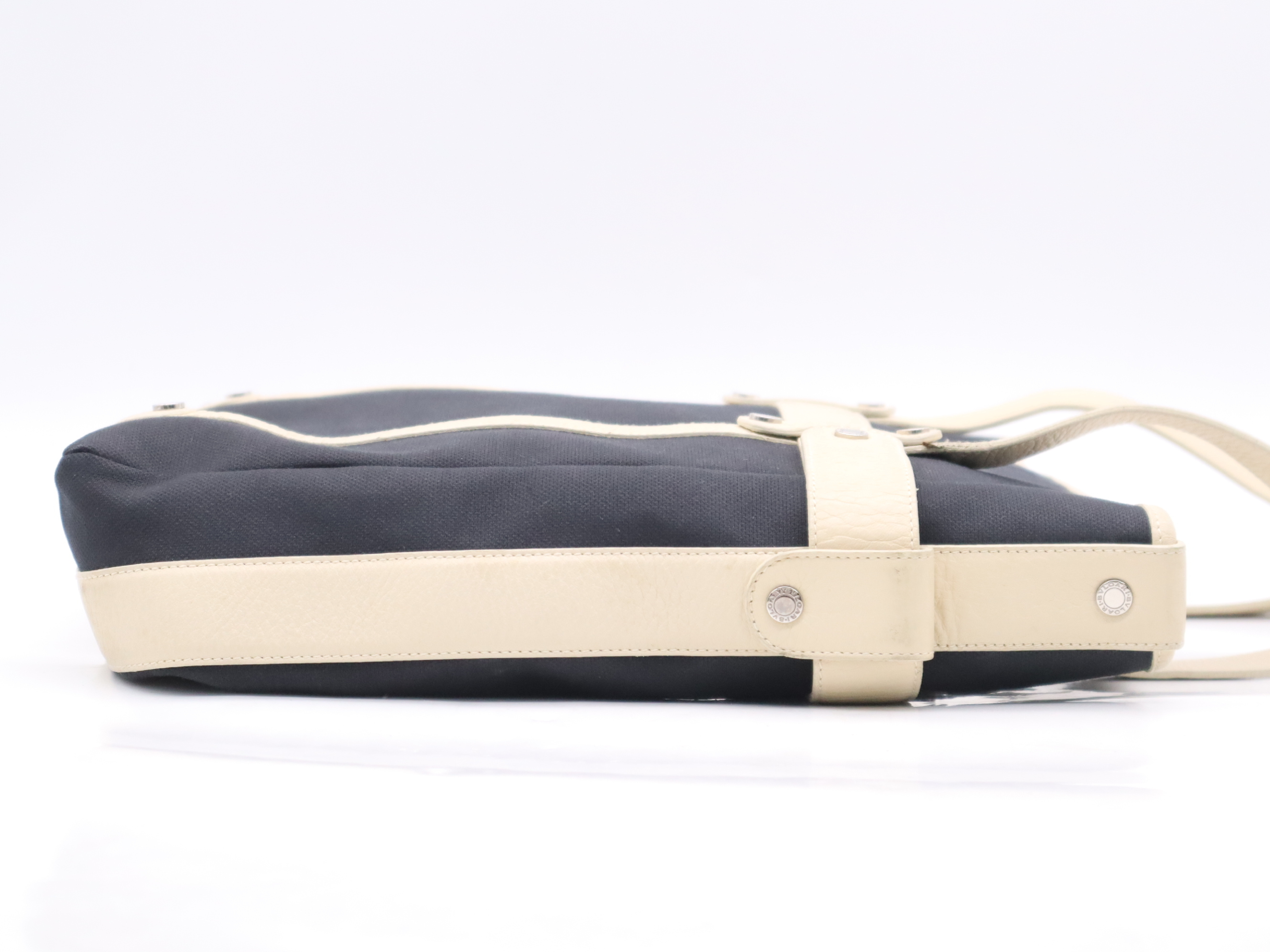 canvas and leather logo tote bag in navy and ivory with silver hardware. — view 5