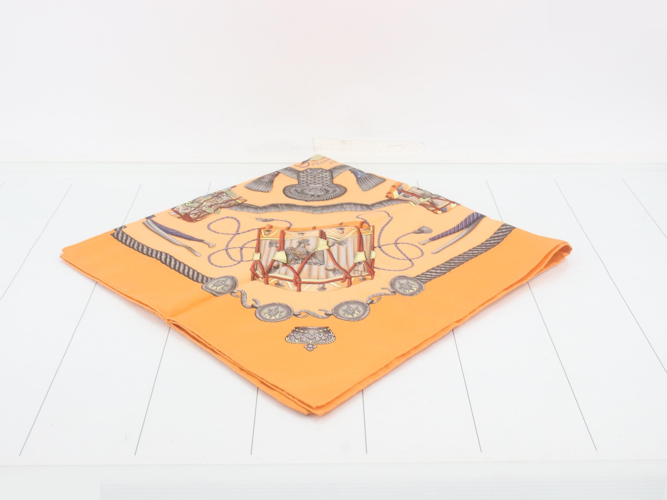 Carré 90 Tambour Drum Silk Scarf — view 2