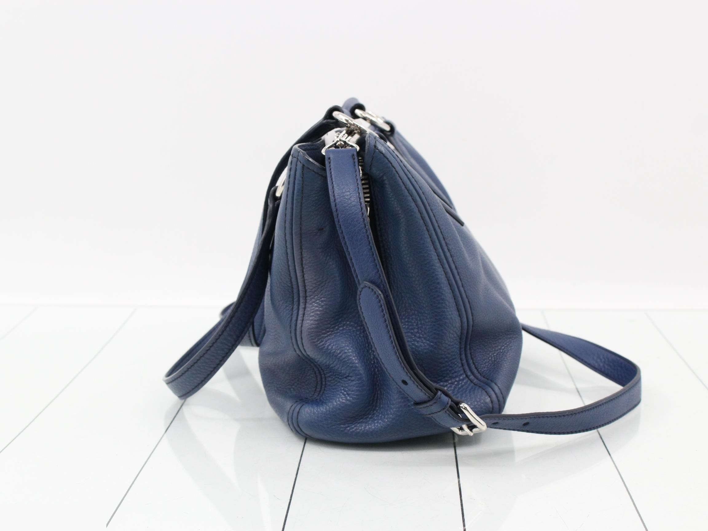 Vitello Daino 2-Way Shoulder Bag — view 4