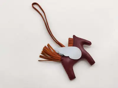 Pegasus PM Rouge Grenat x Carnelian Hermes Charm