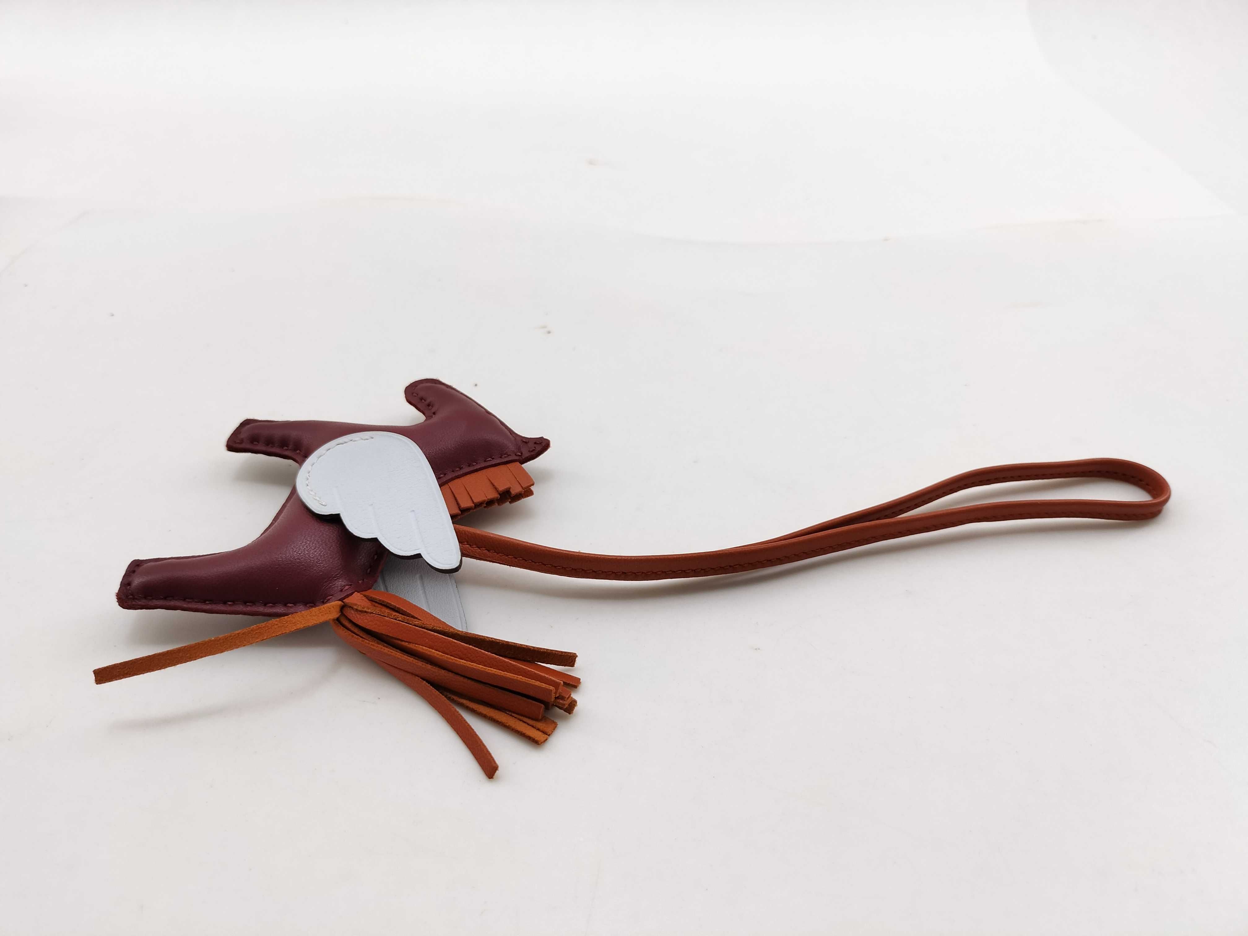 Pegasus PM Rouge Grenat x Carnelian Hermes Charm — view 5