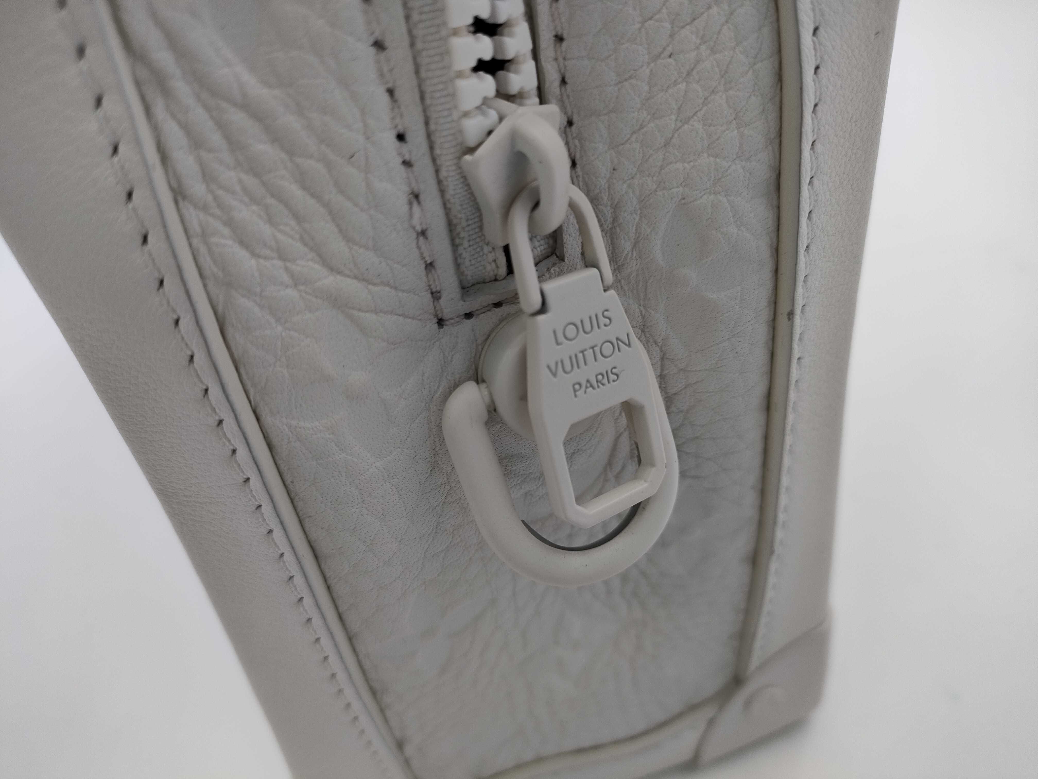 Soft Trunk Shoulder Bag Handbag — view 2