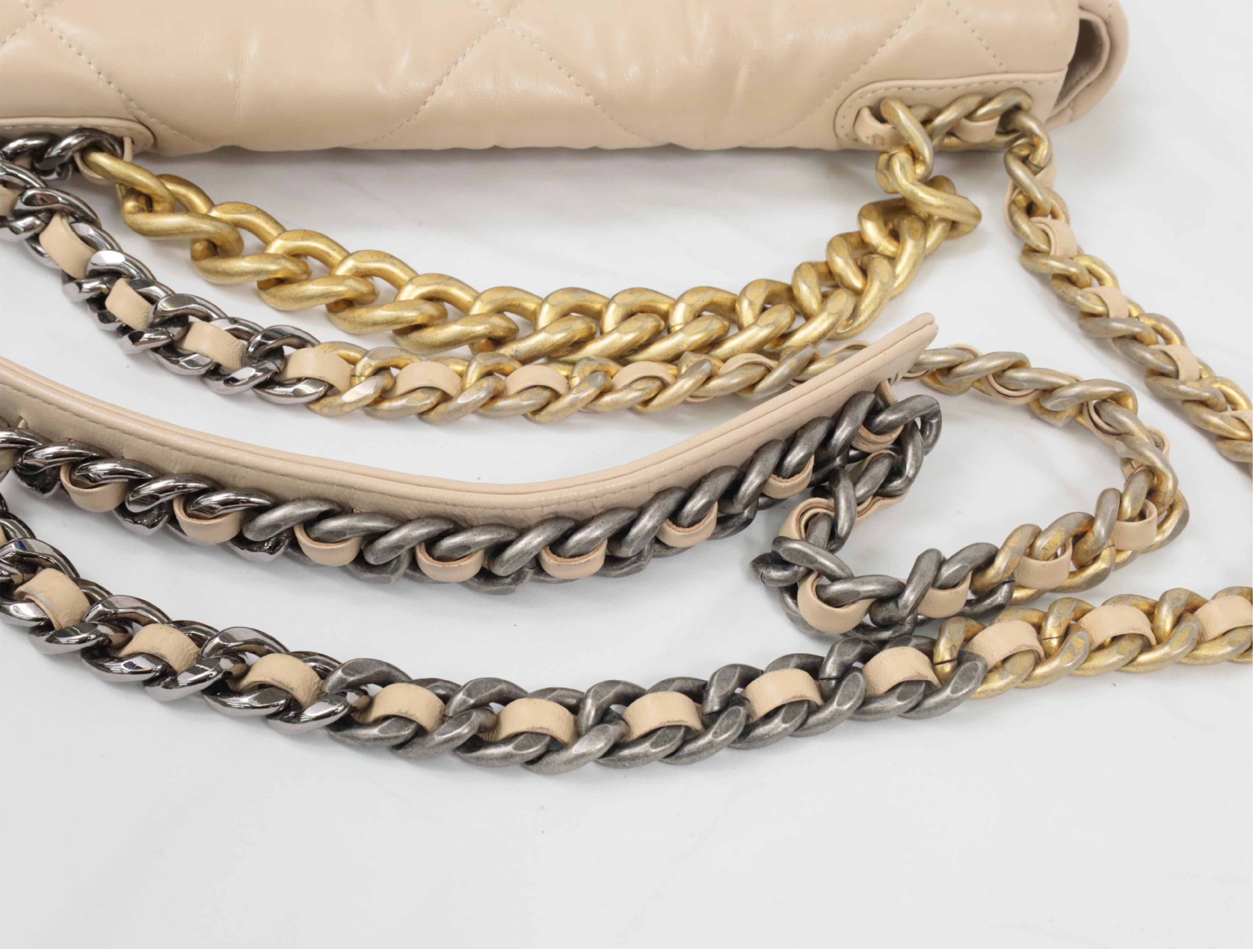 19 Beige Shoulder Bag (Serial Number 28) — view 13