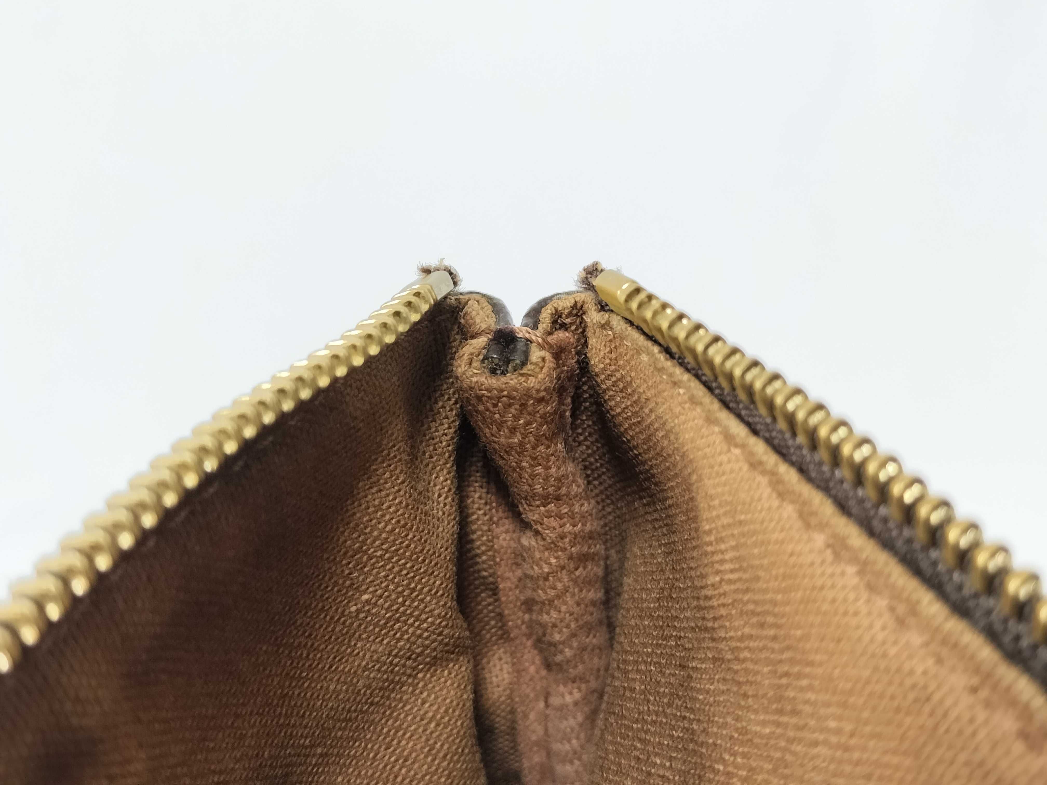 Damier LV Monogram Pochette Bosphore M40044 MI4078 Shoulder Bag — view 9
