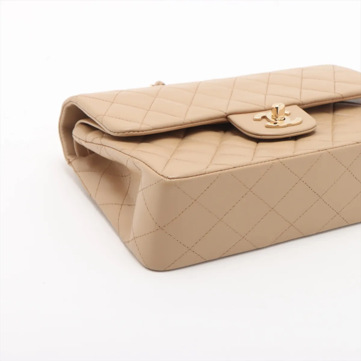 Matelasse 23 Small Lambskin Double Flap Double Chain Bag Beige Gold Hardware 6927549 6th Series A01113 — view 4