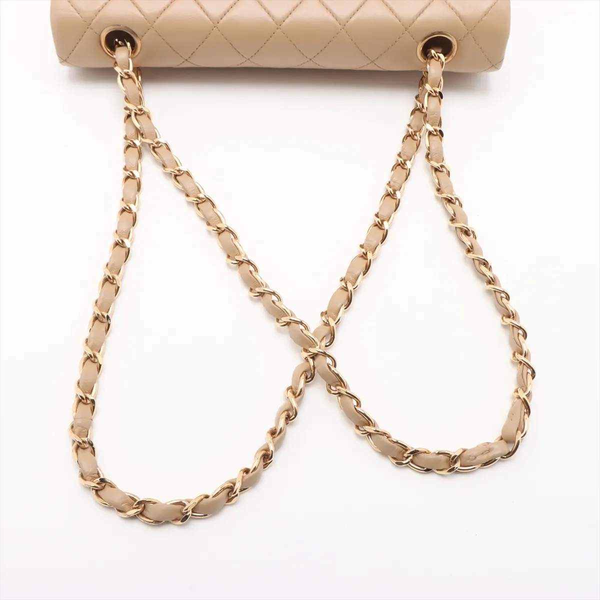 Matelasse 23 Small Lambskin Double Flap Double Chain Bag Beige Gold Hardware 6927549 6th Series A01113 — view 5