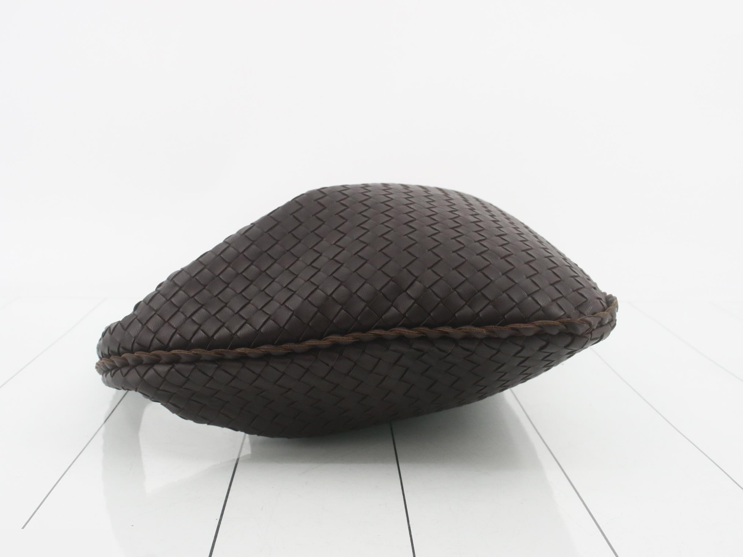 Intrecciato (bag) / Handbag / Hobo — view 4