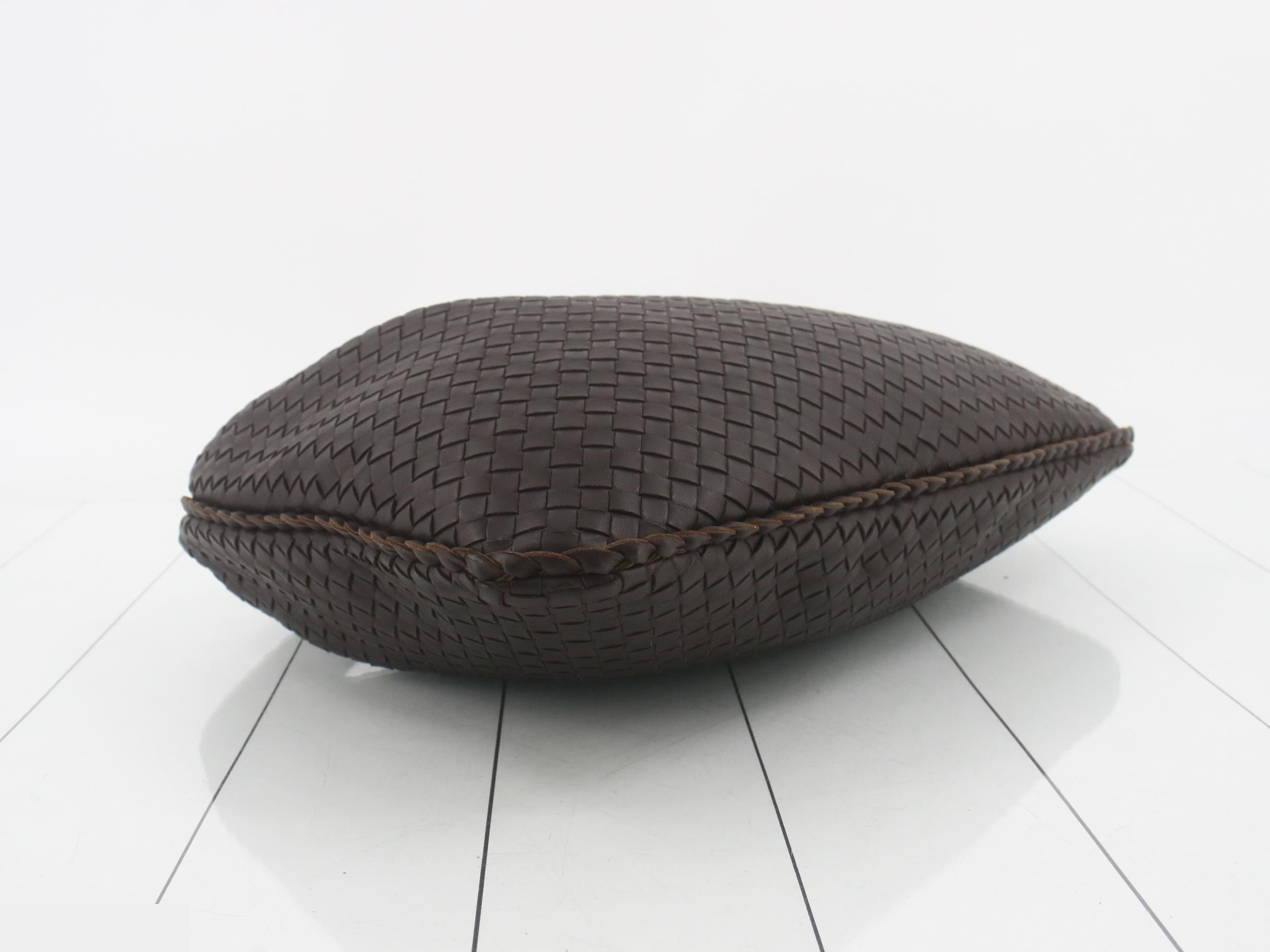 Intrecciato (bag) / Handbag / Hobo — view 5
