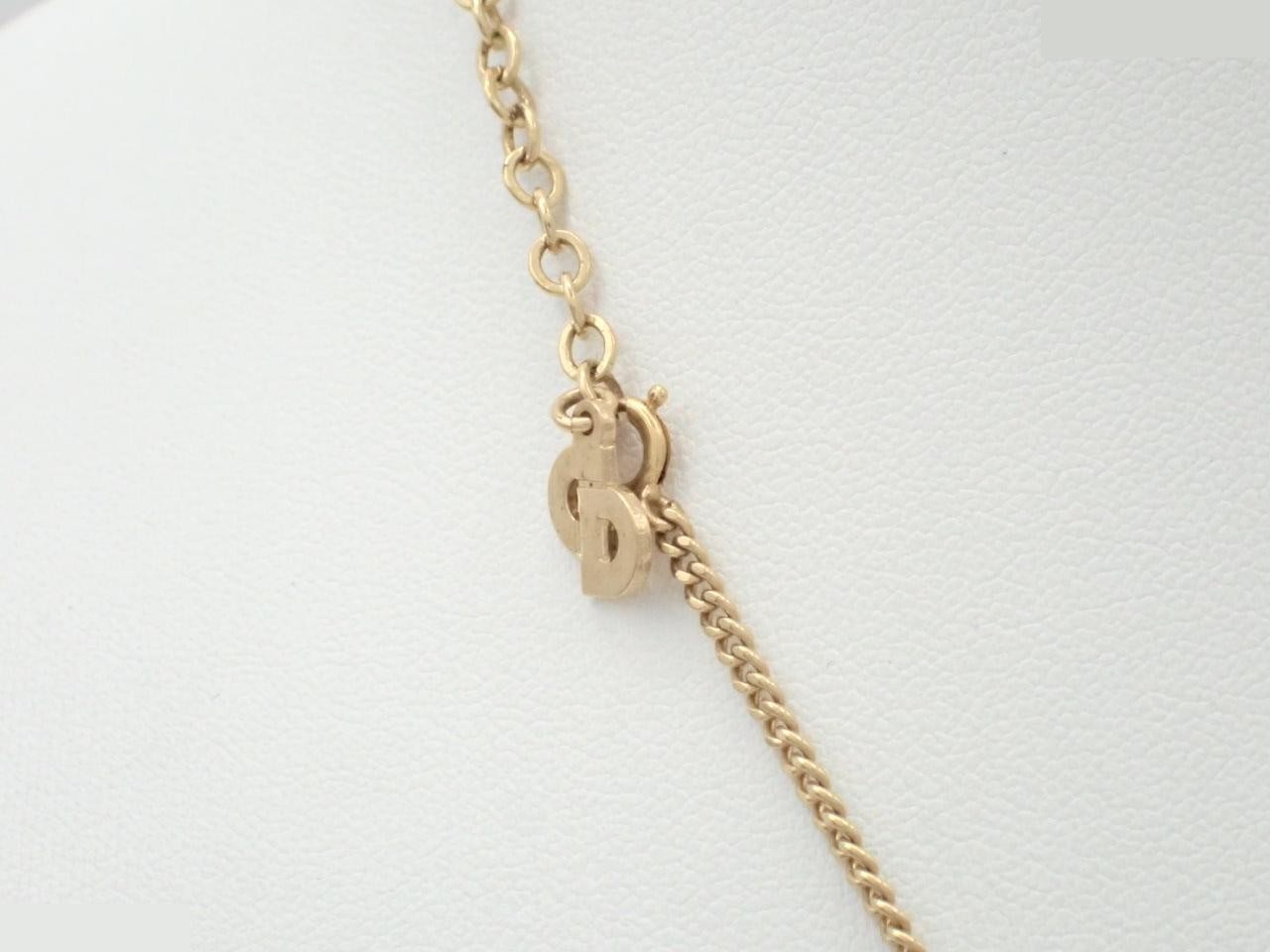 Other lines: Precious metals, necklaces, pendants — view 2