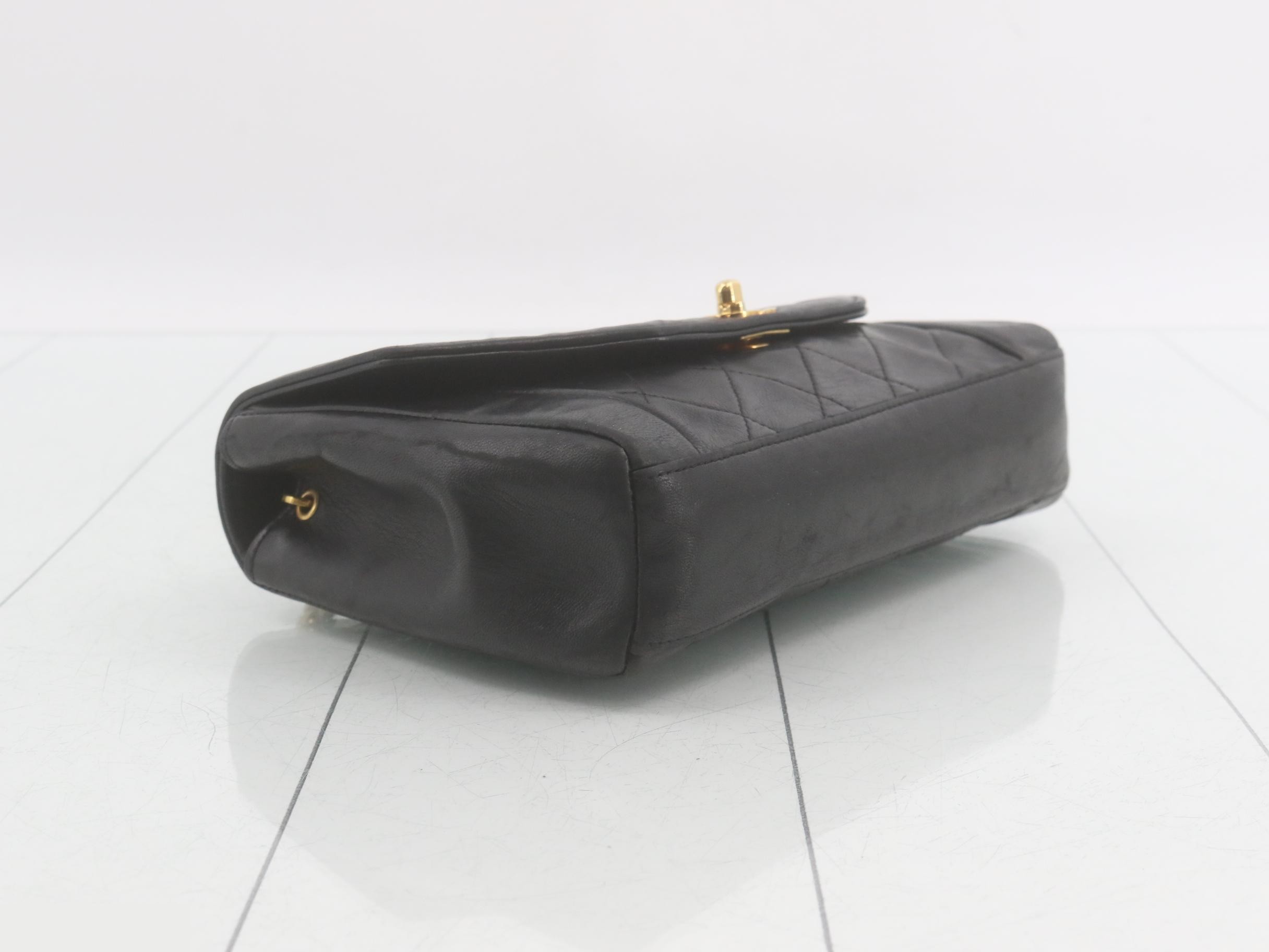Double flap shoulder bag, unit #1 — view 5