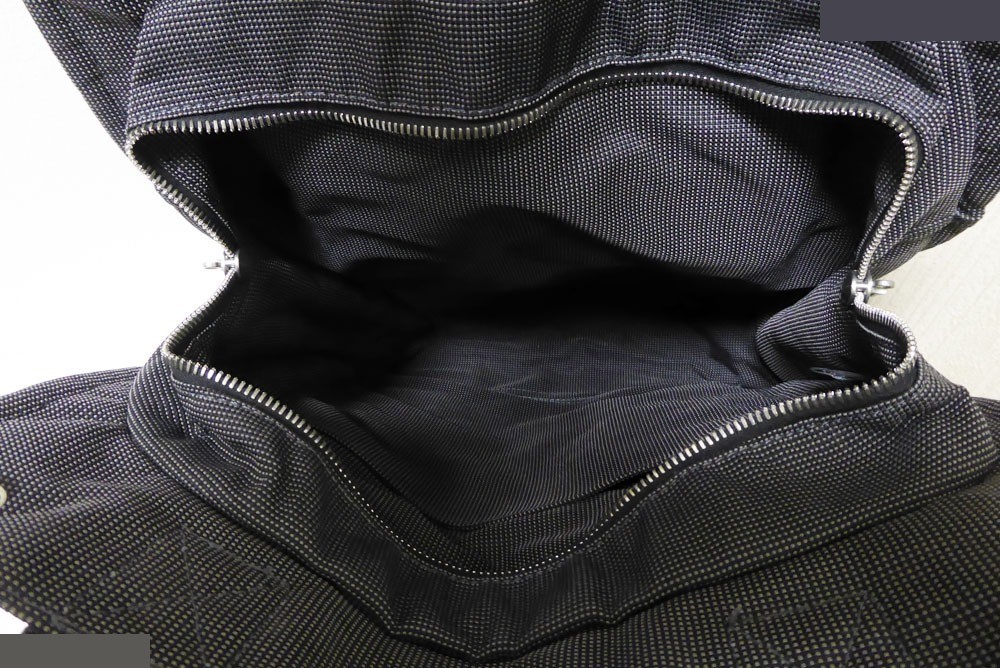Yell Line Cabas Backpack — view 8