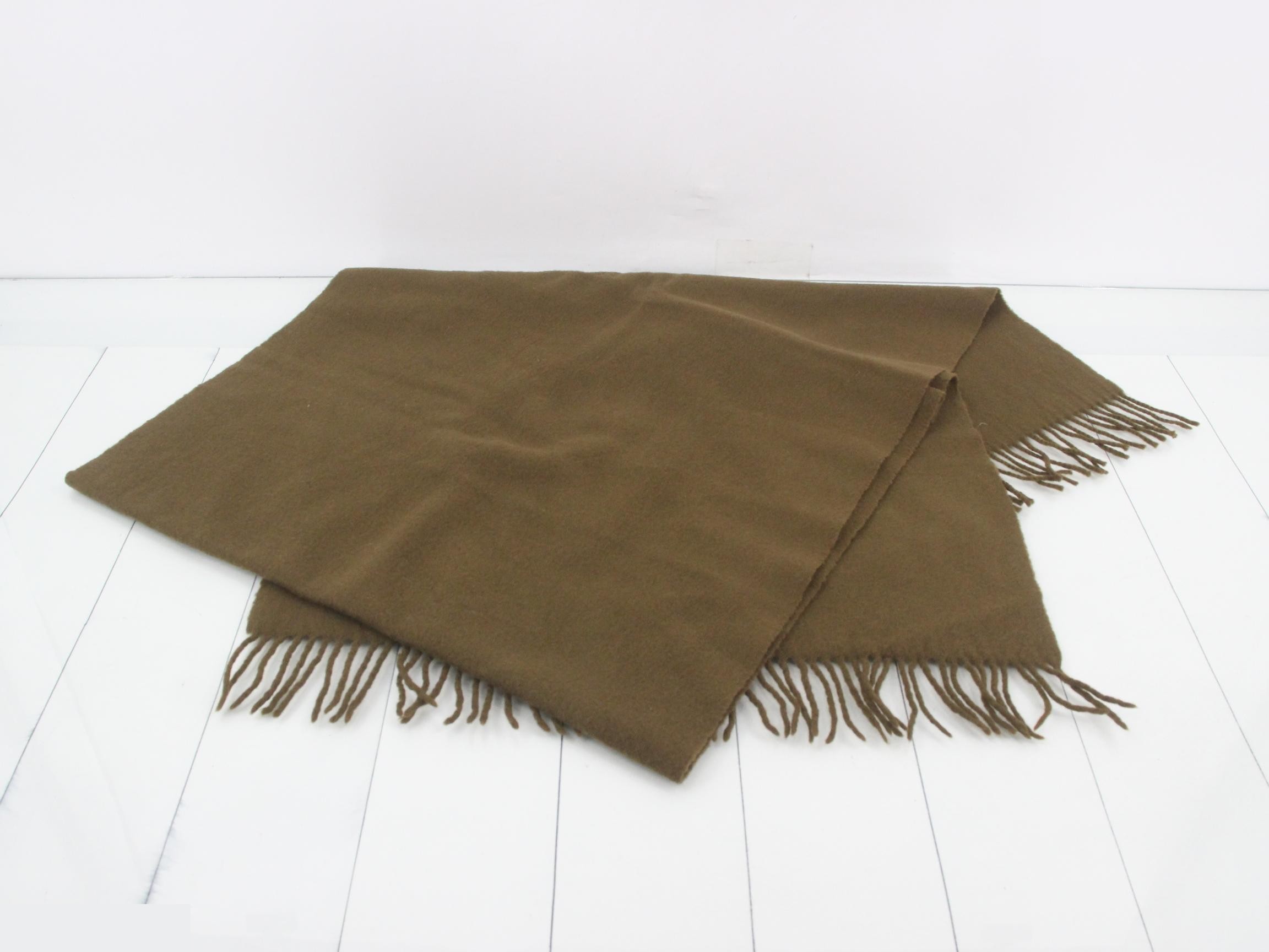 scarf, khaki — view 3