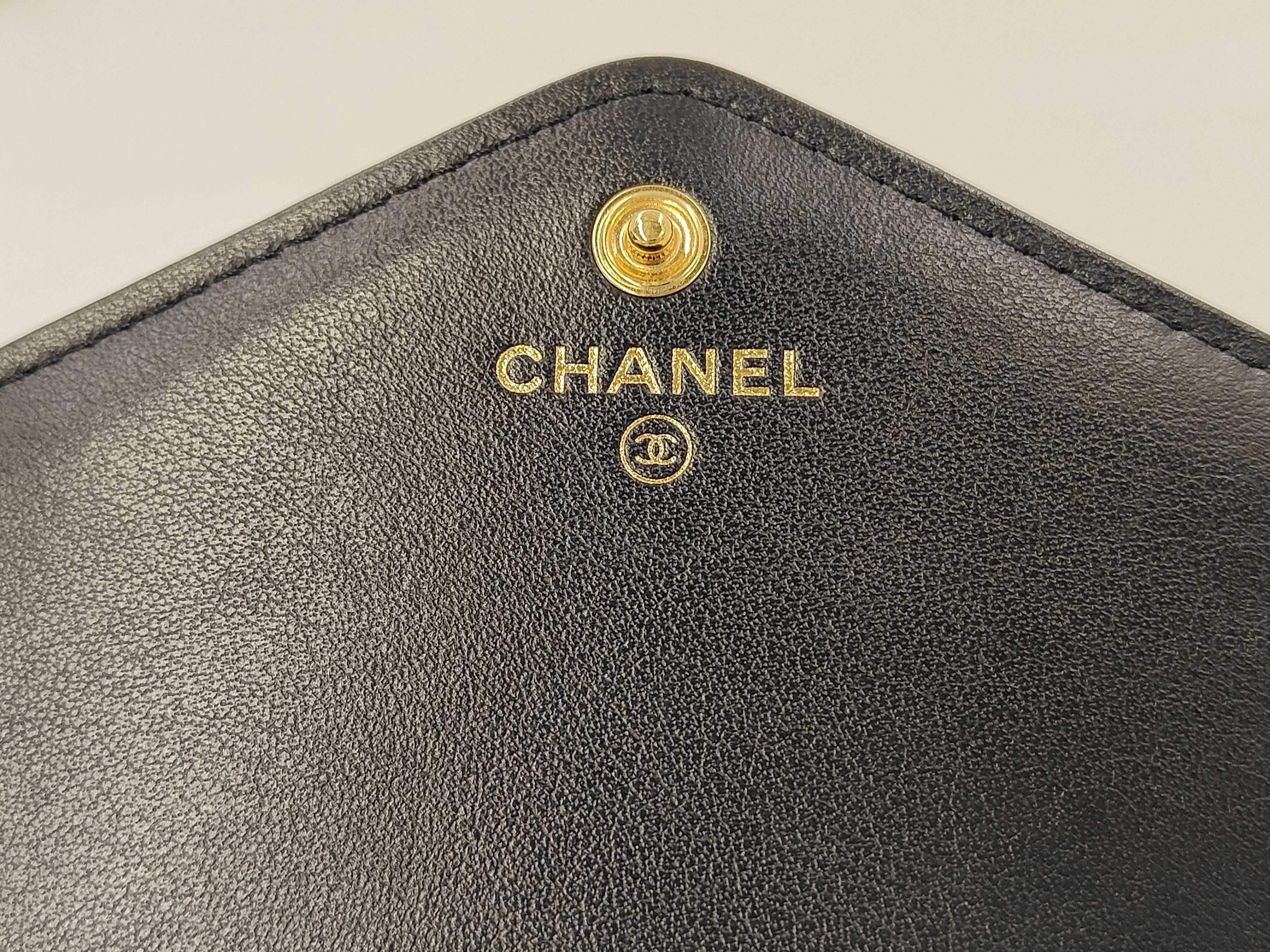 V-stitch button long wallet — view 4