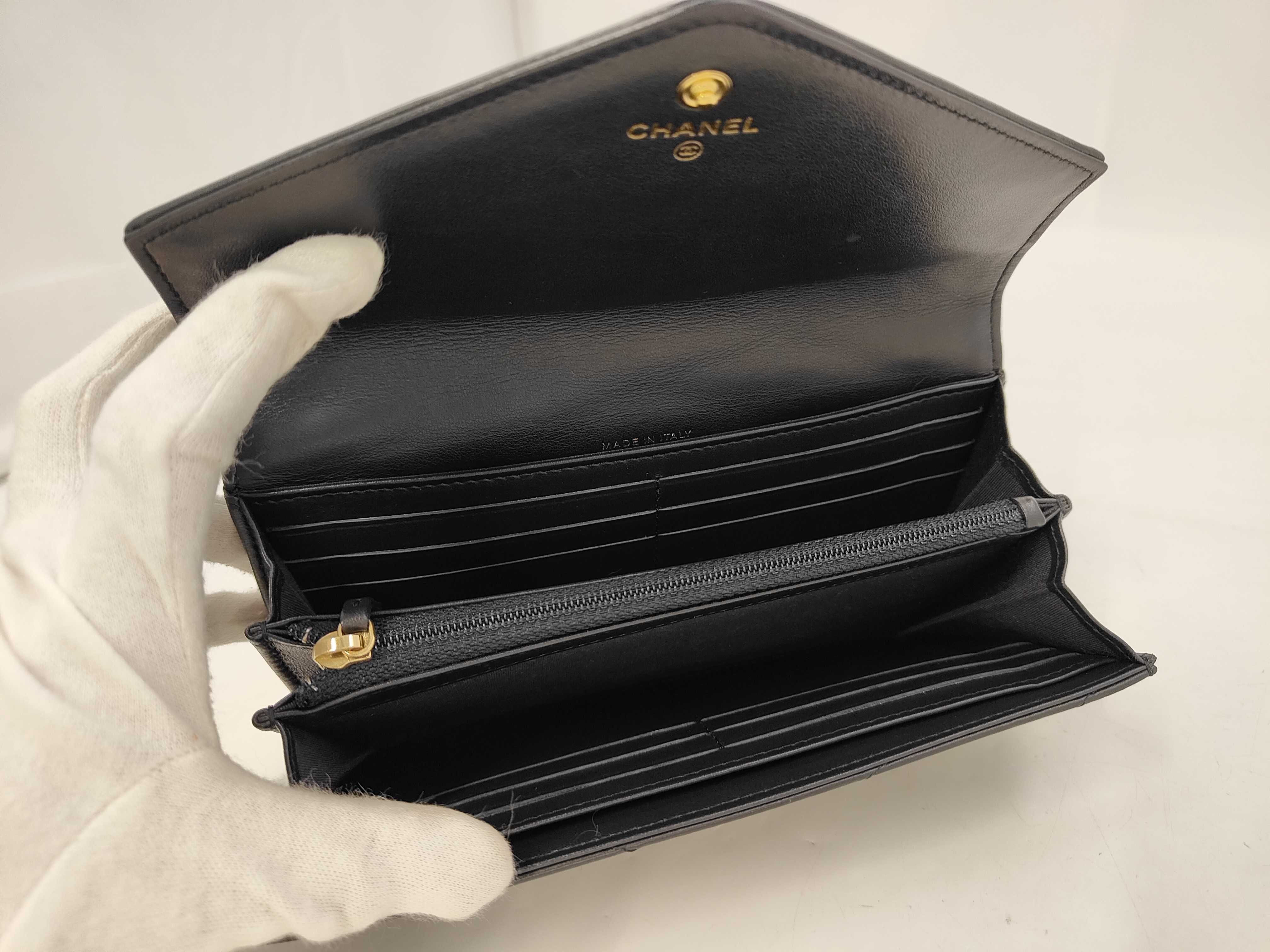 V-stitch button long wallet — view 6