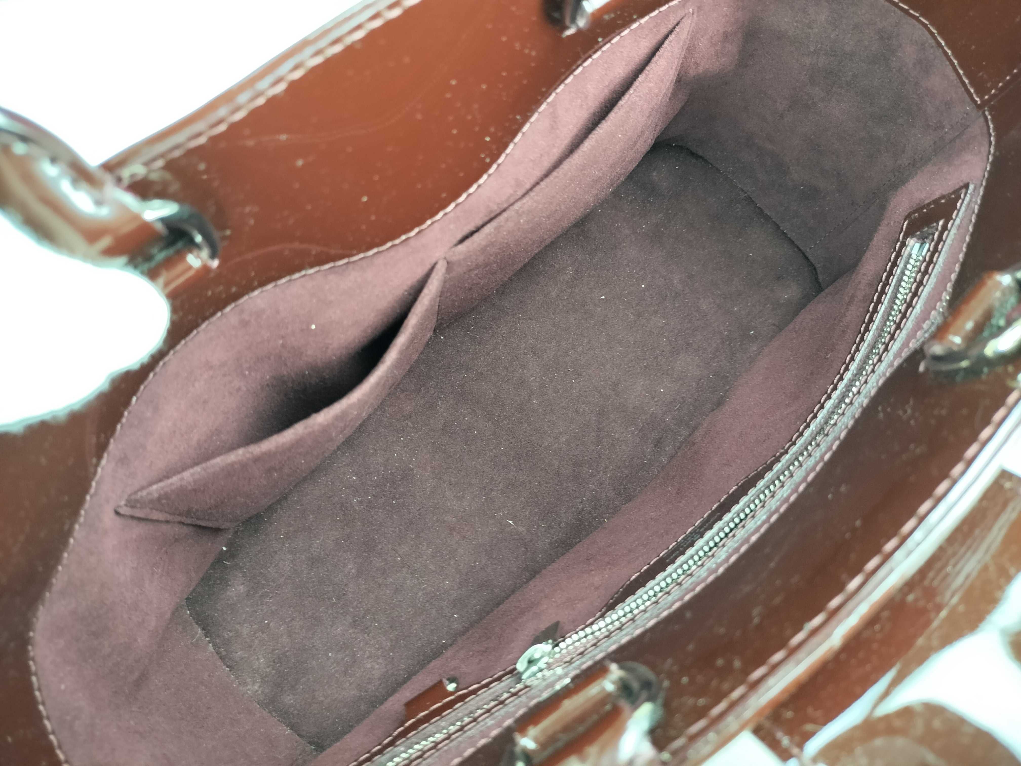 Epi LV Handbag — view 9