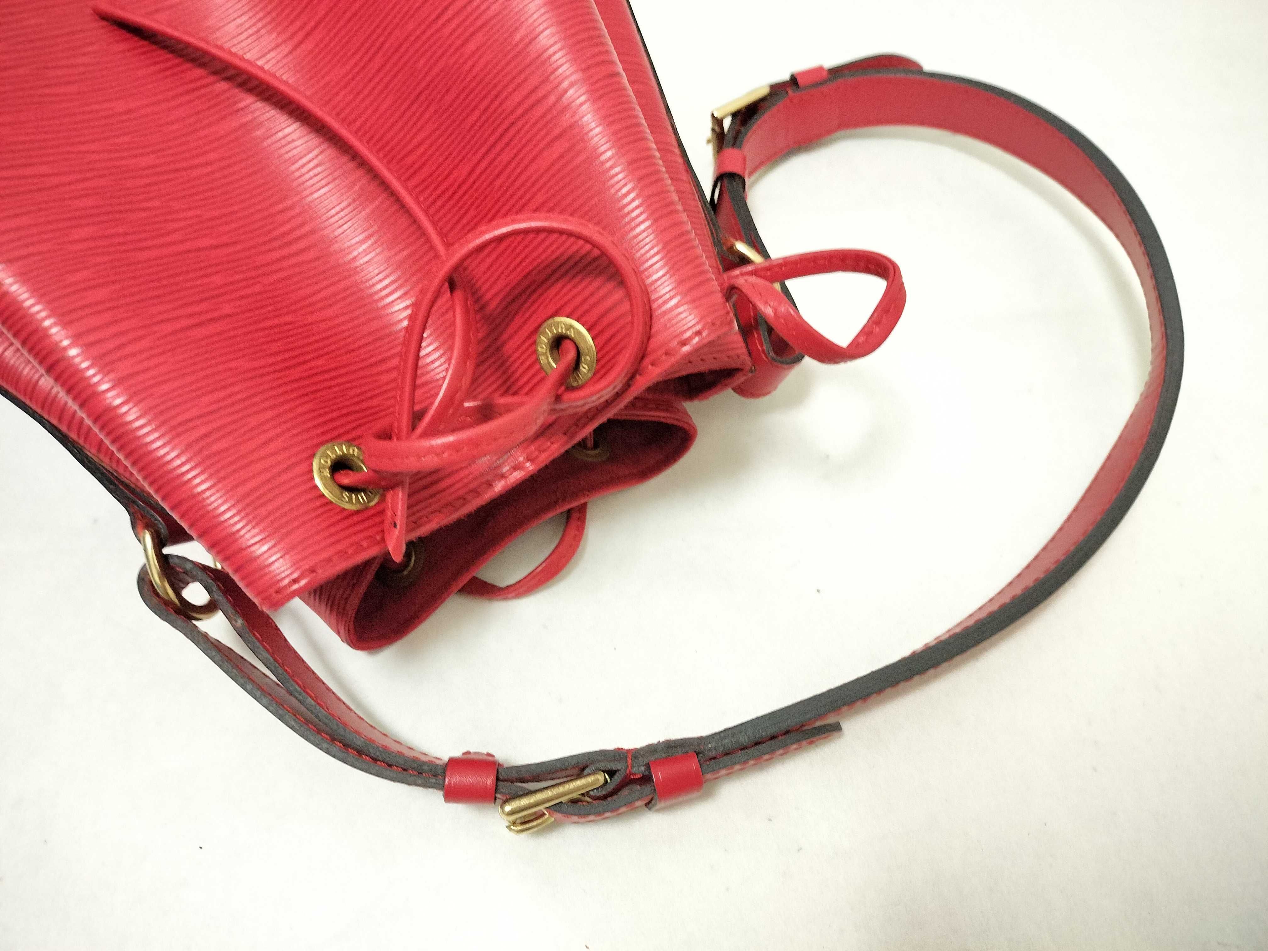 Epi Noe Shoulder Bag — view 3