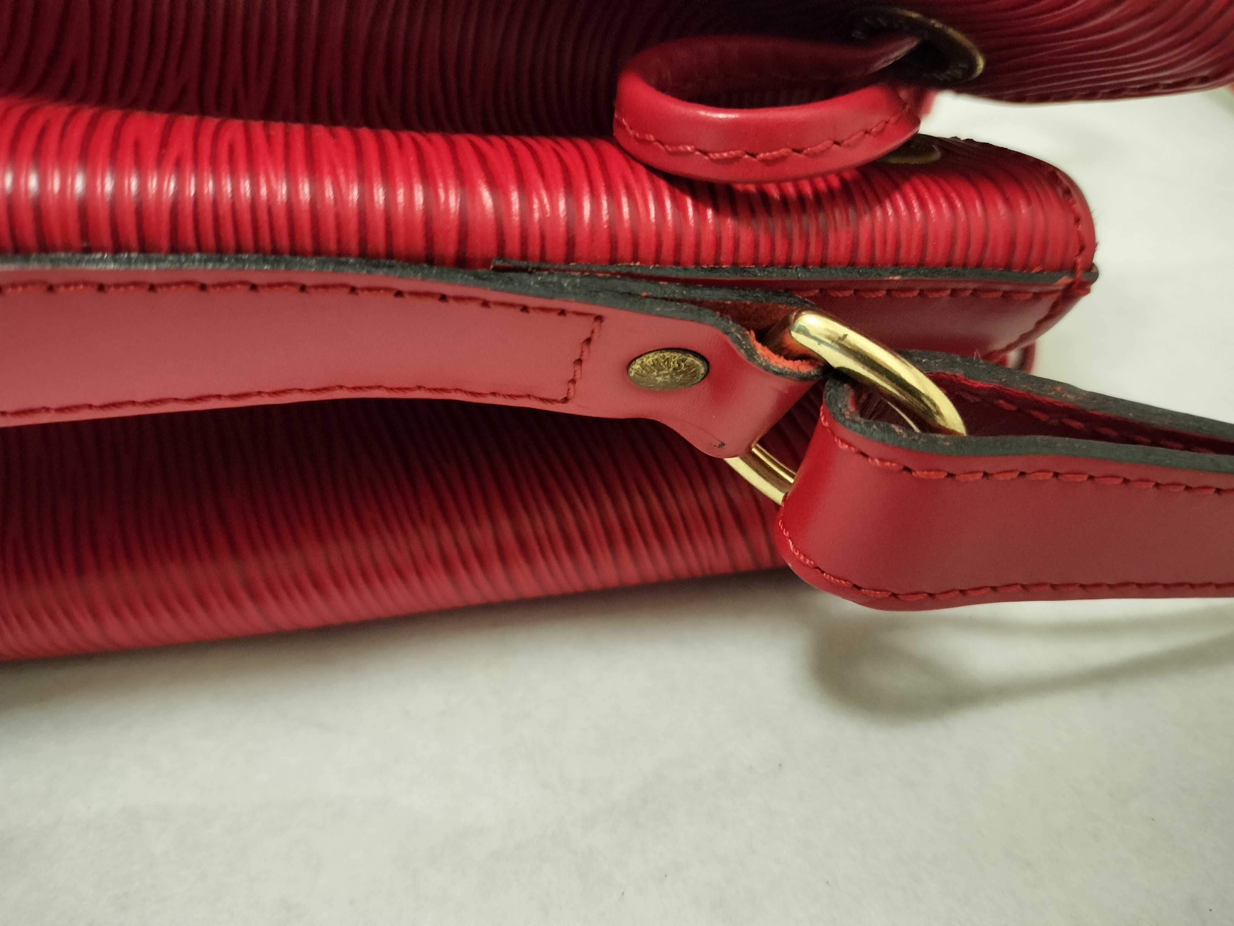Epi Noe Shoulder Bag — view 5