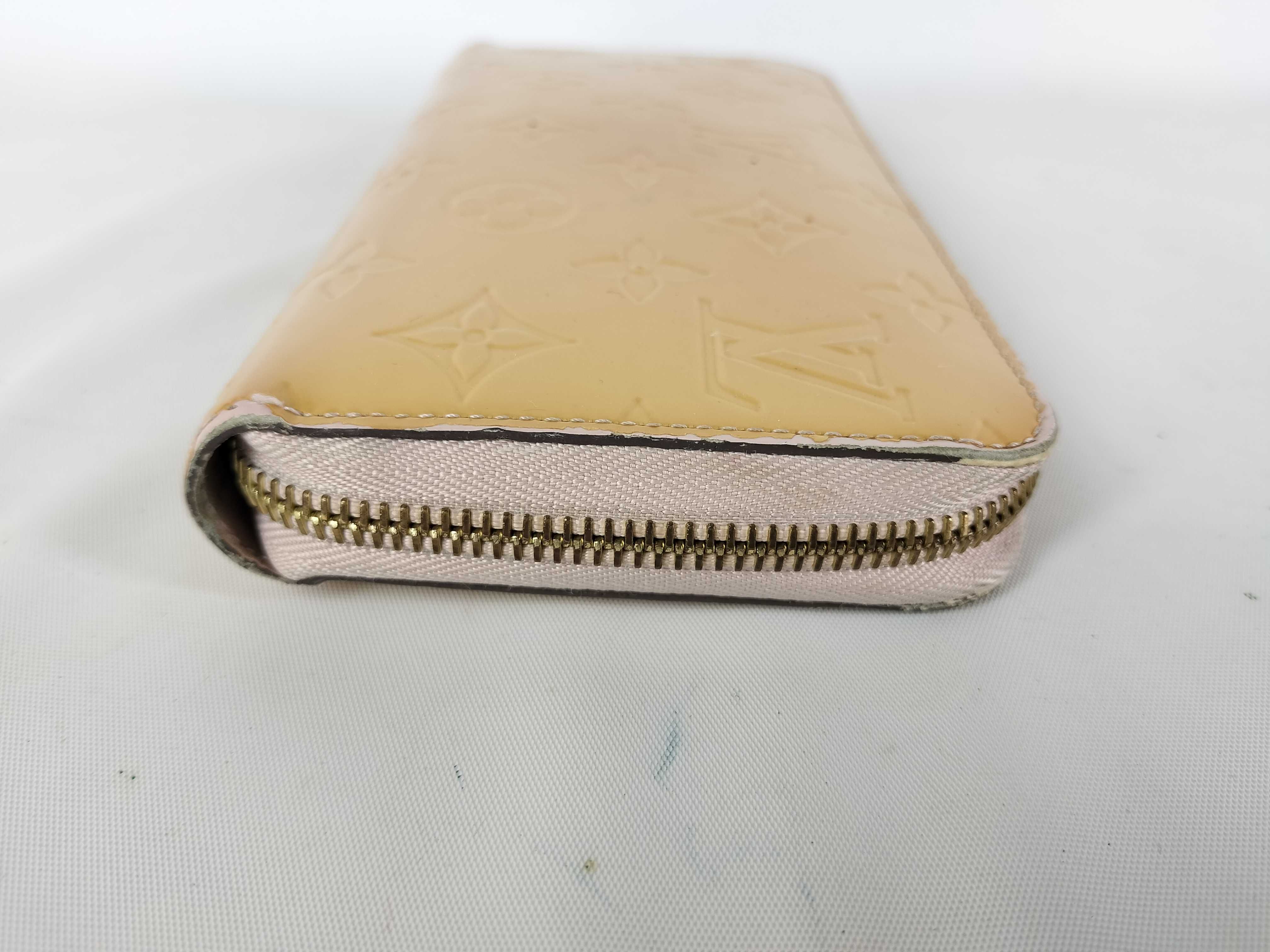 Vernis Round Zip Wallet — view 3