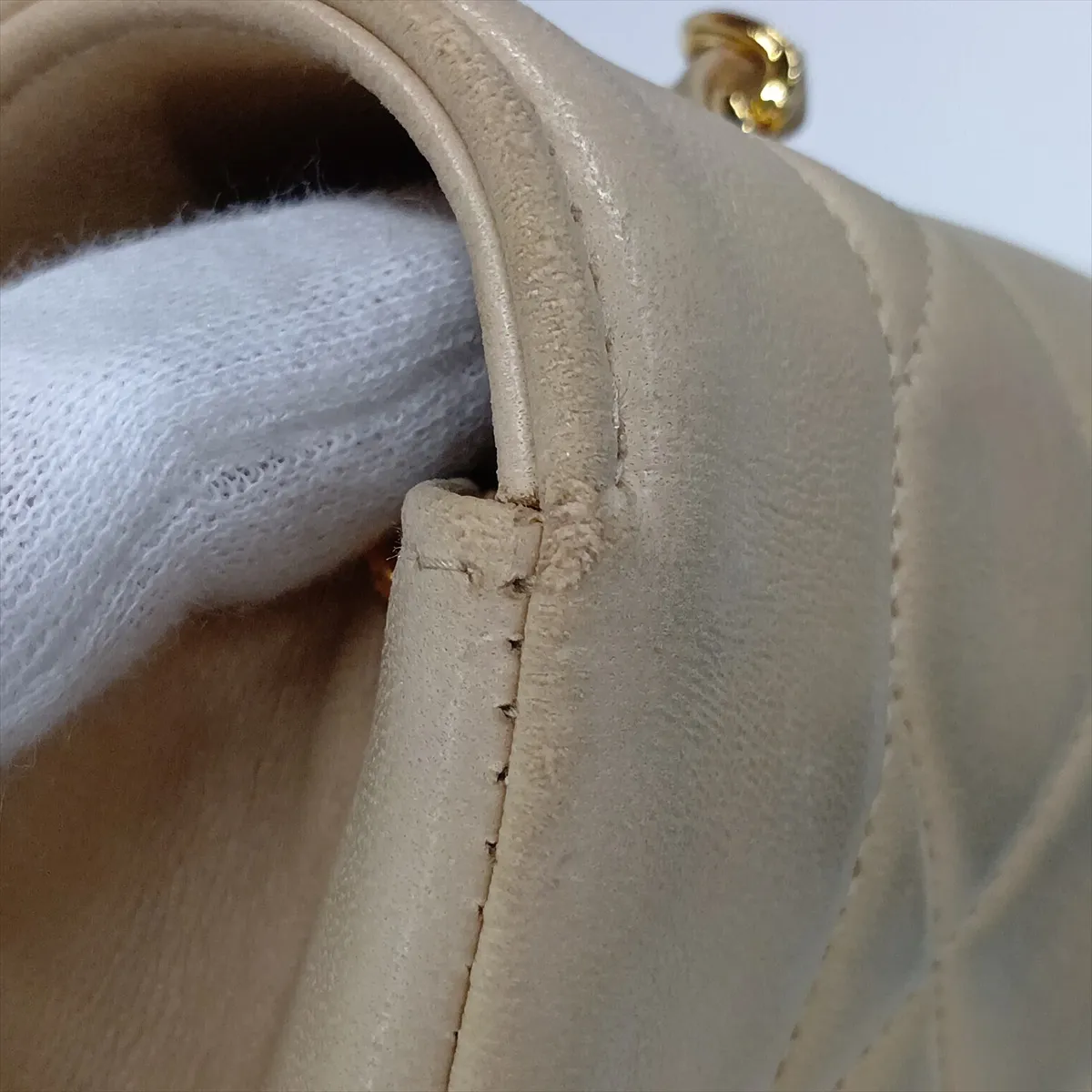Matelassé Lambskin Single Flap Single Chain Bag, Diana Flap, Beige, Gold Hardware — view 13