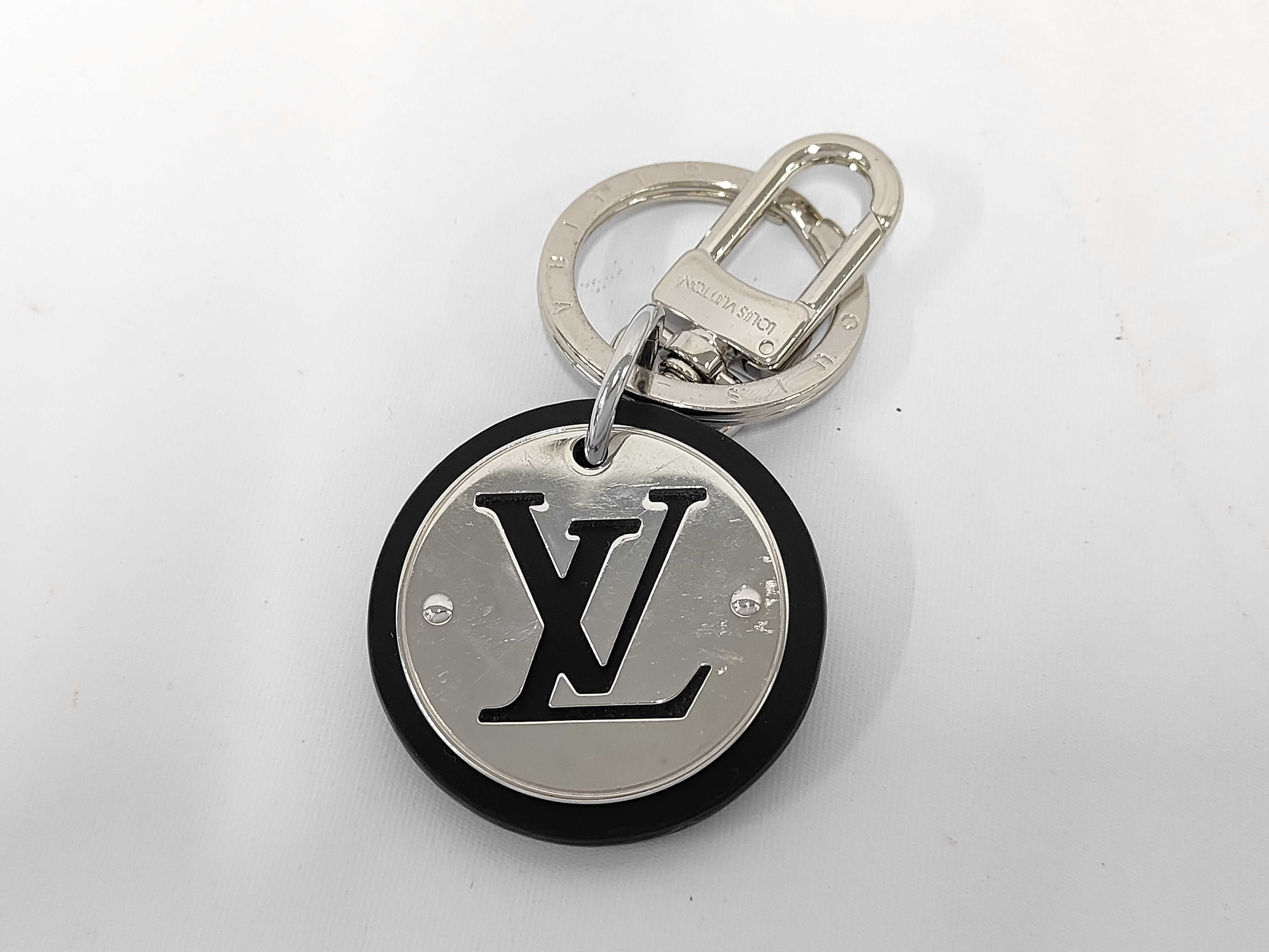 LV Circle M00741 Key Case