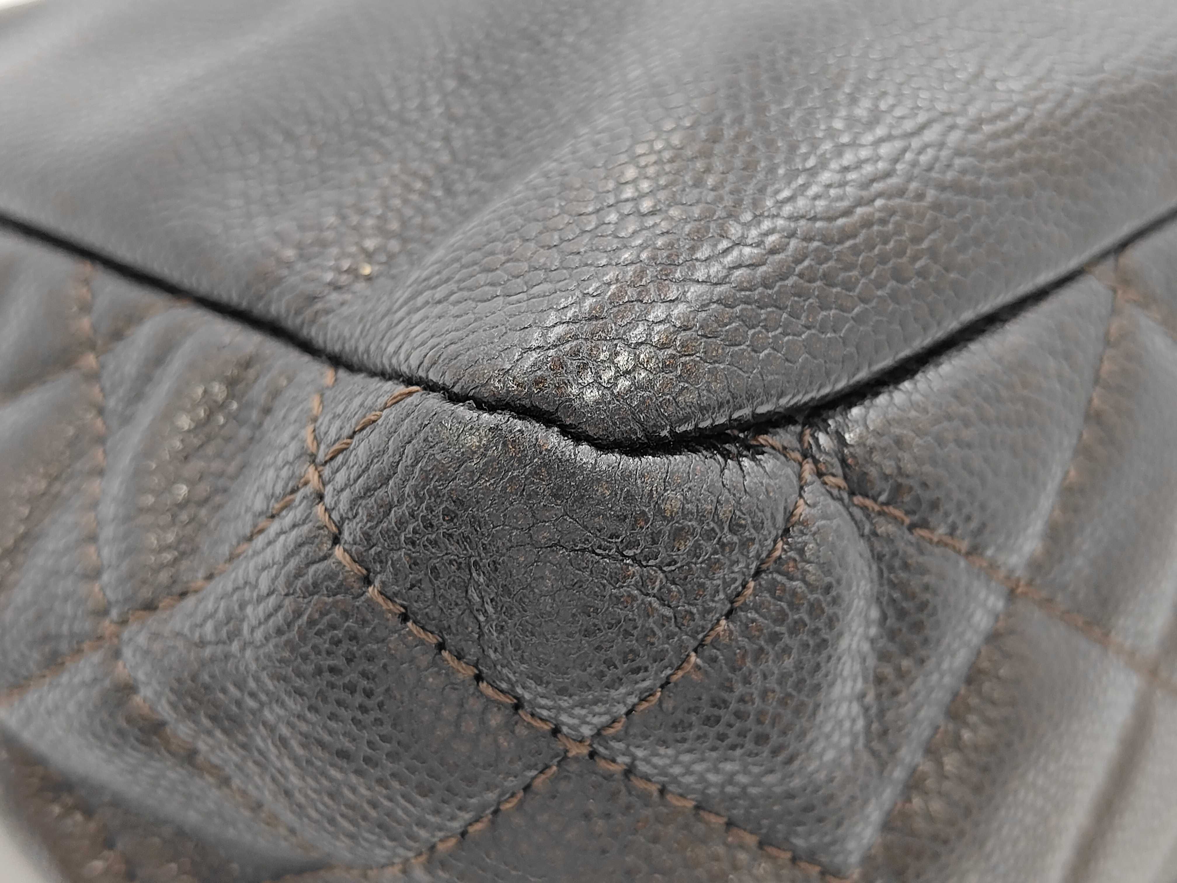 PH - Large Luxe Ligne Bowler Shoulder Bag Leather Dark Brown Tote Bag — view 6