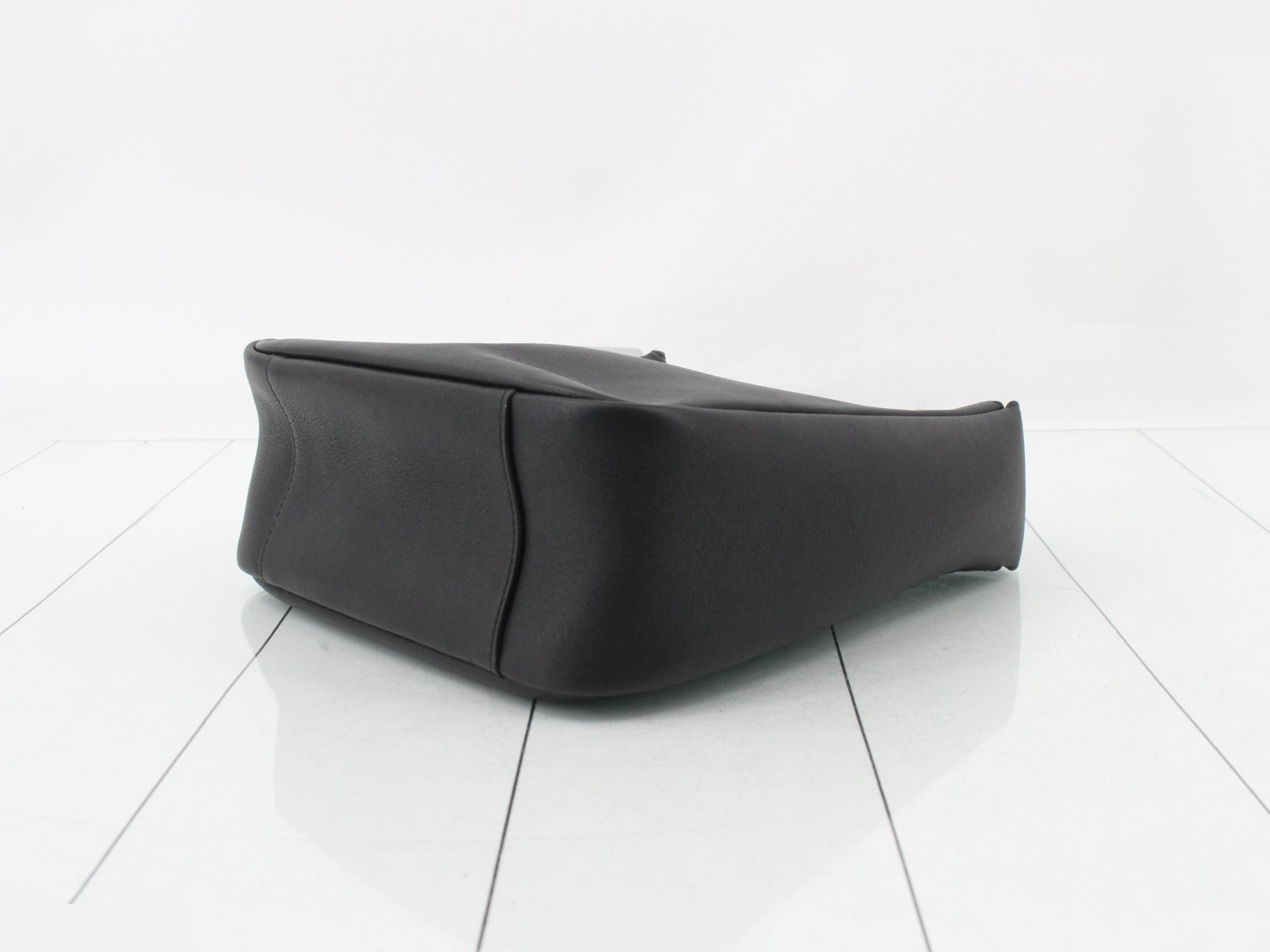 Hobo Small Calf Leather One-Shoulder Bag — view 6