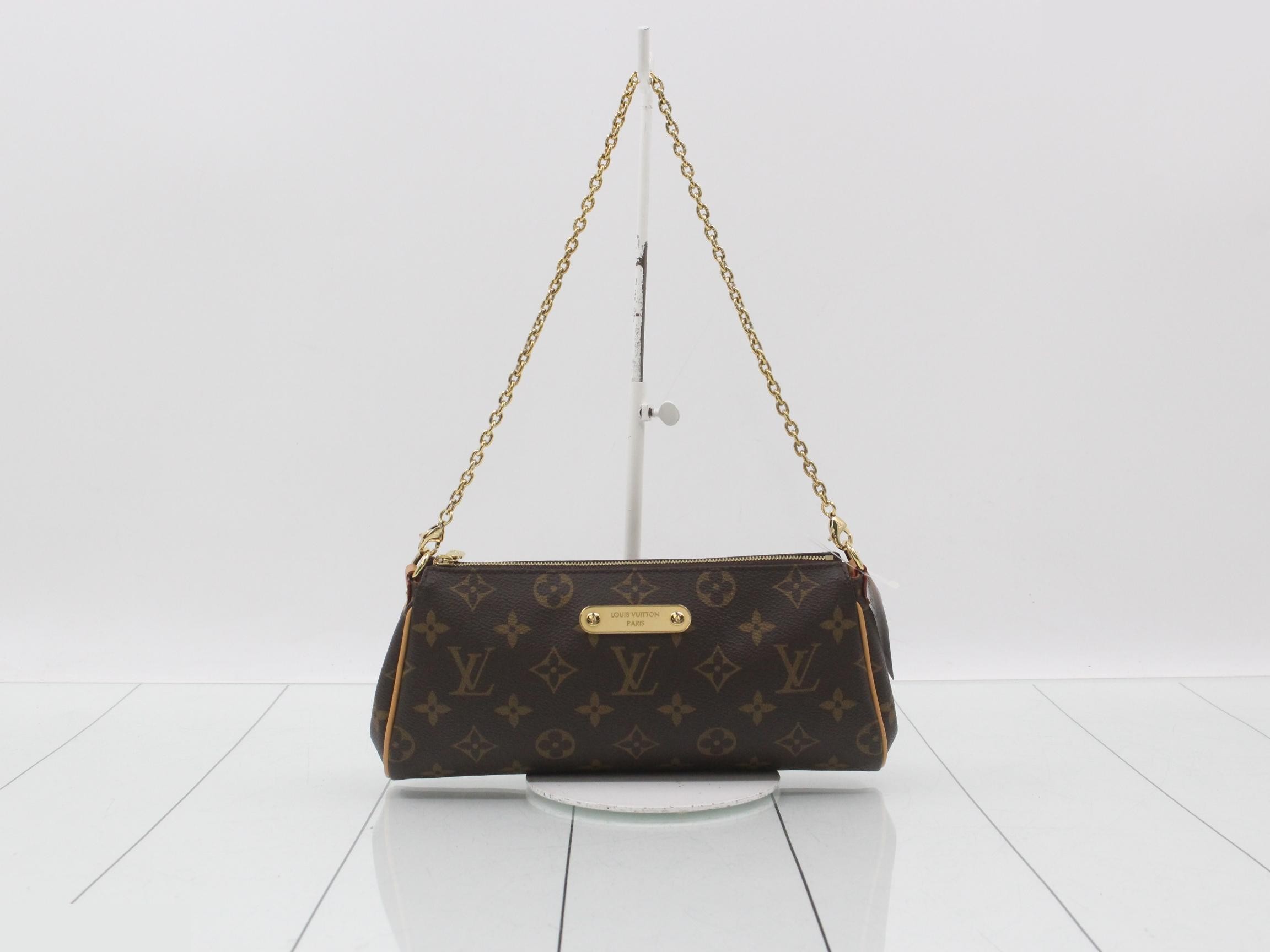 Monogram Pochette Eva