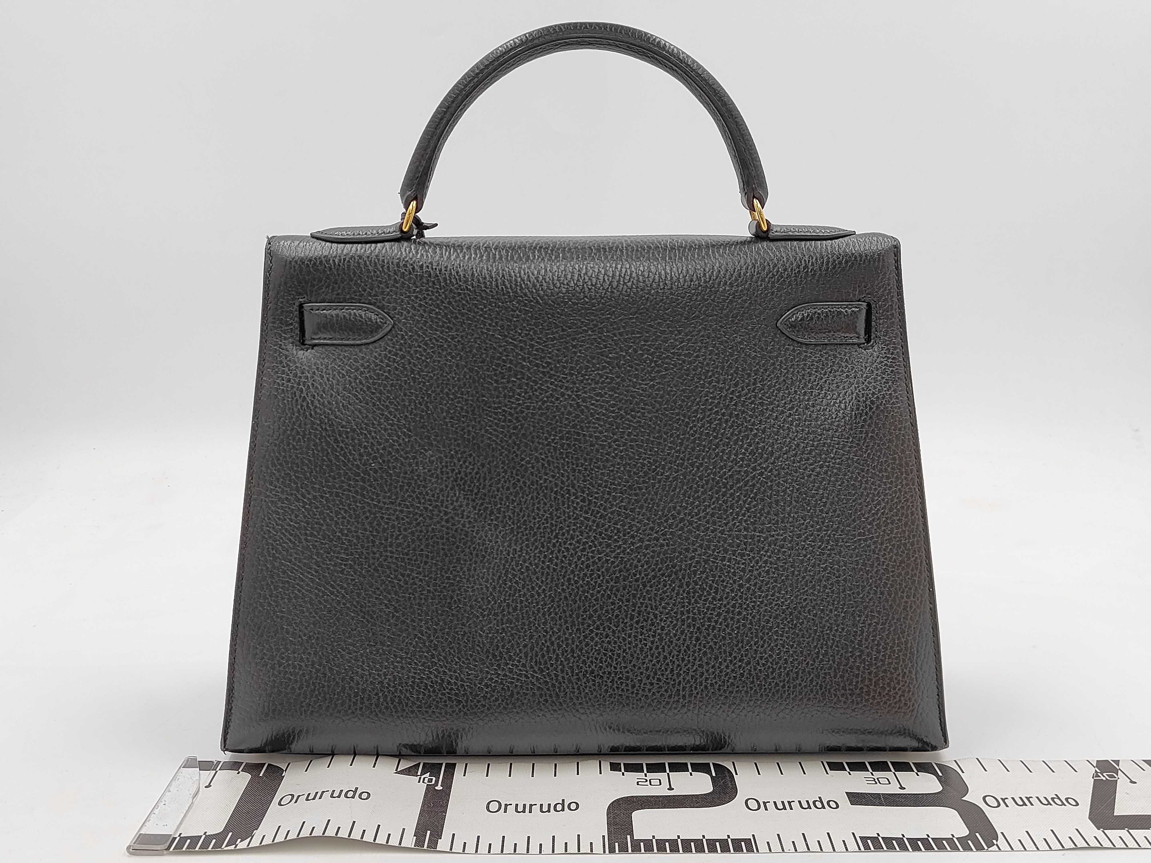 Kelly 32 Ardennes Black Gold Hardware Y Stamp Accessories: Box, Key, Clochette, Shoulder Strap Handbag — view 2