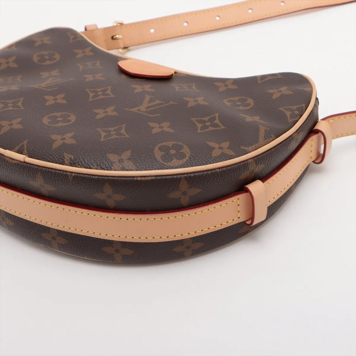 Monogram Croissant M46828 Brown (RFID detected) — view 3