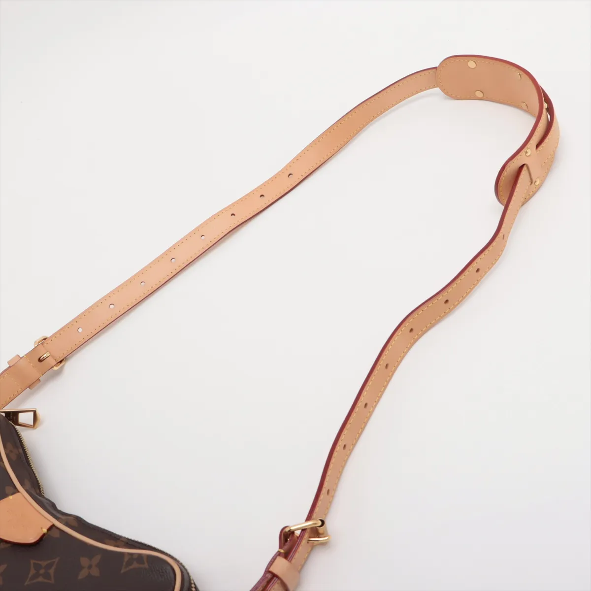 Monogram Croissant M46828 Brown (RFID detected) — view 5