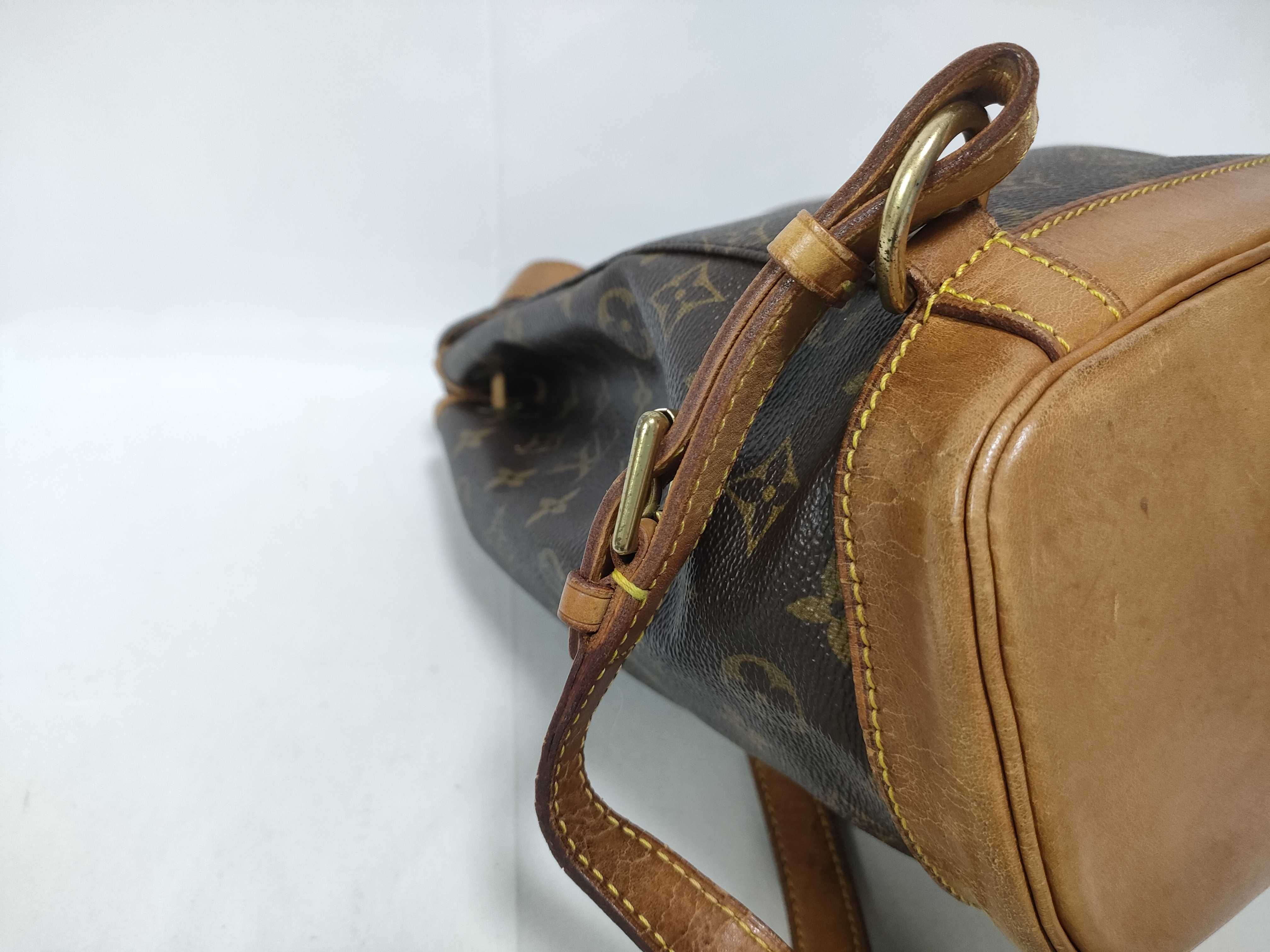 Monogram Louis Vuitton Monogram Montsouris MM M51136 Backpack — view 5