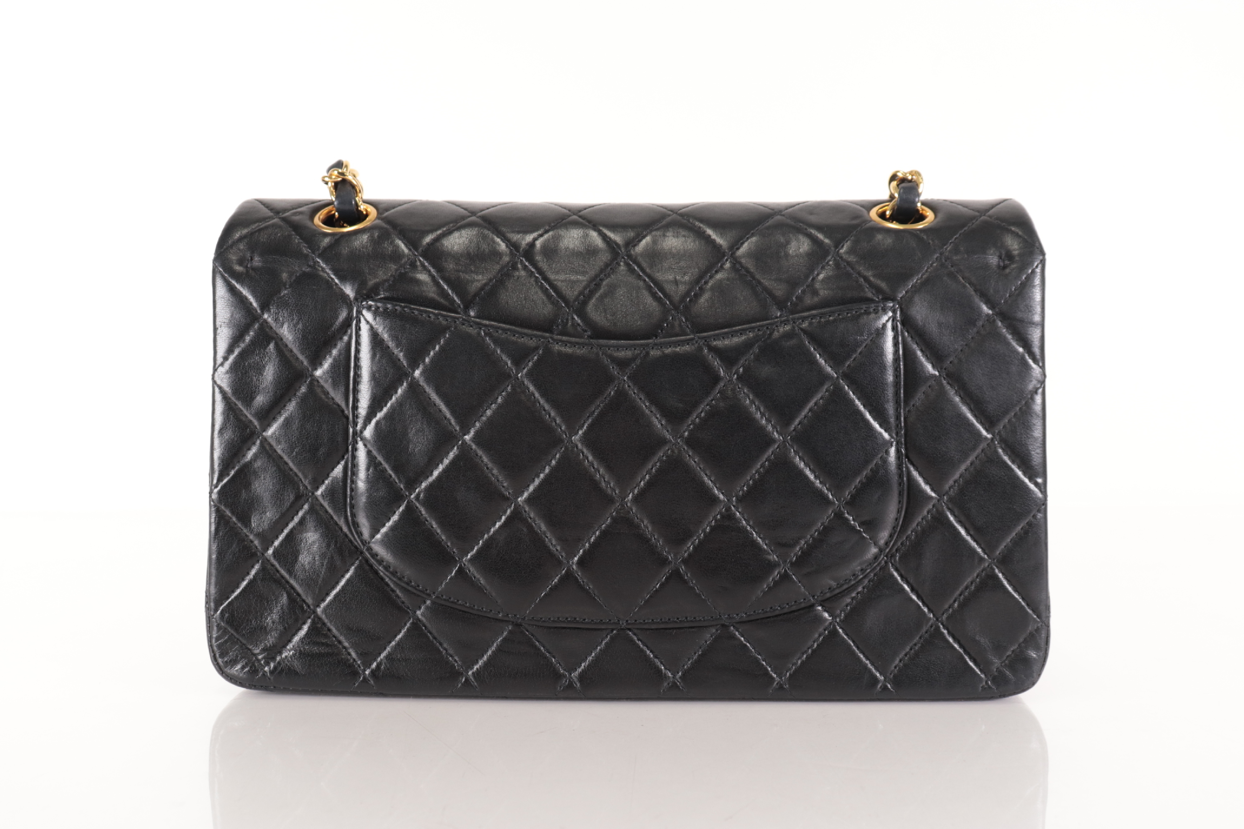 W-flap 25 Lambskin Chain Shoulder Bag (Serial No. 6) — view 2