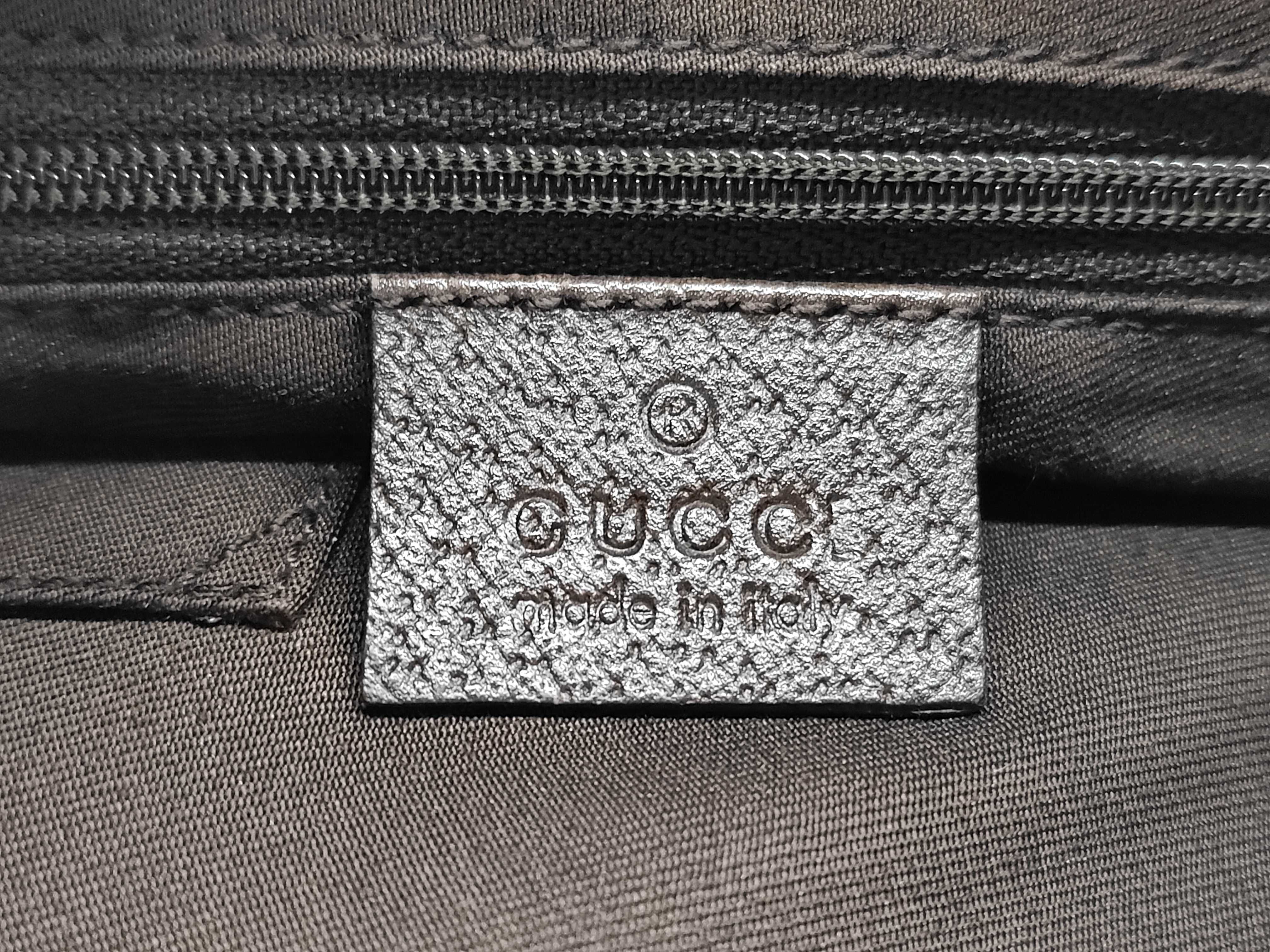 GG Canvas D-Ring Hobo Bag Handbag — view 7