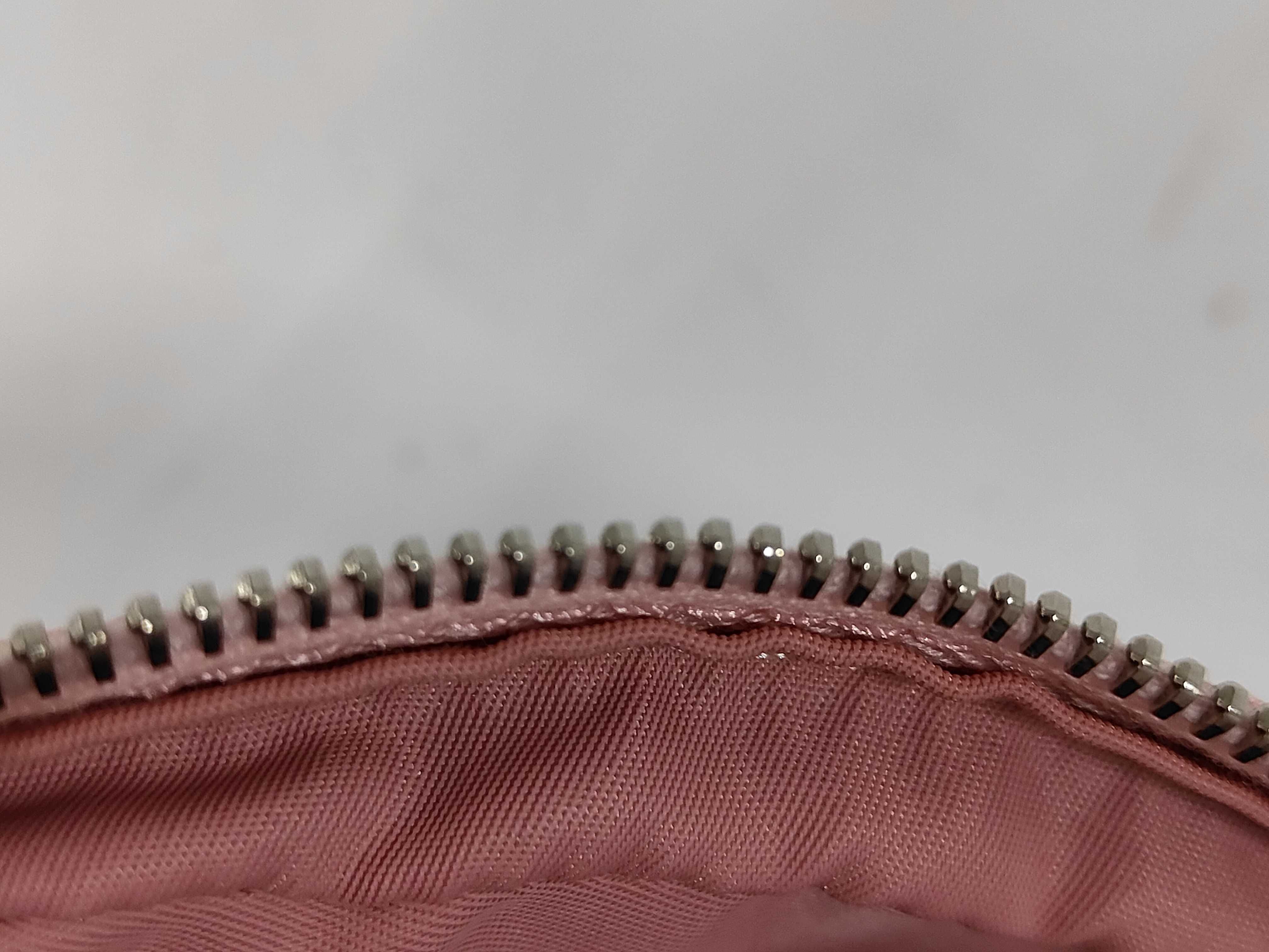 pouch/wallet set and other accessories — view 4